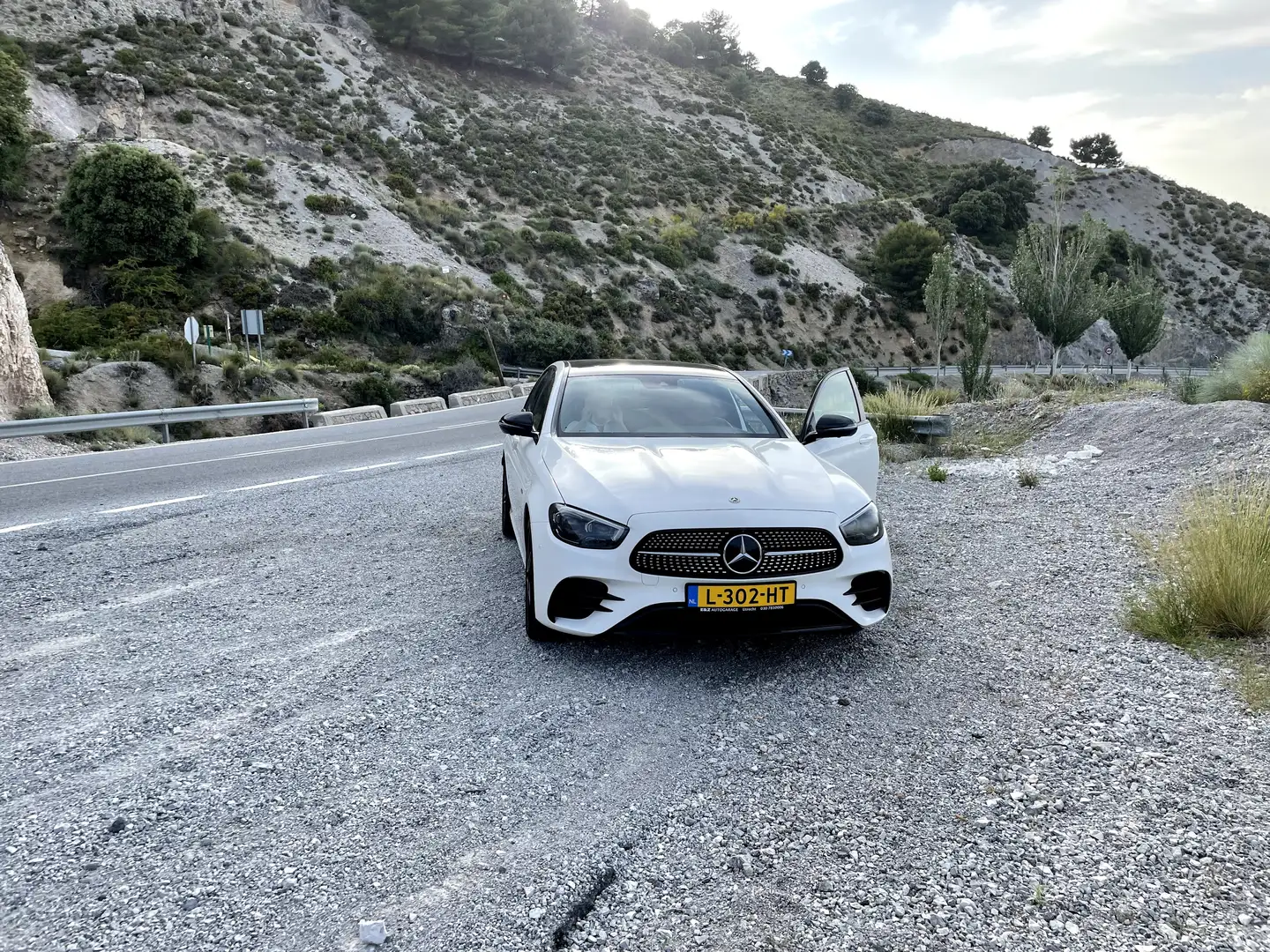 Mercedes-Benz E 300 Bns Sol. AMG Wit - 1