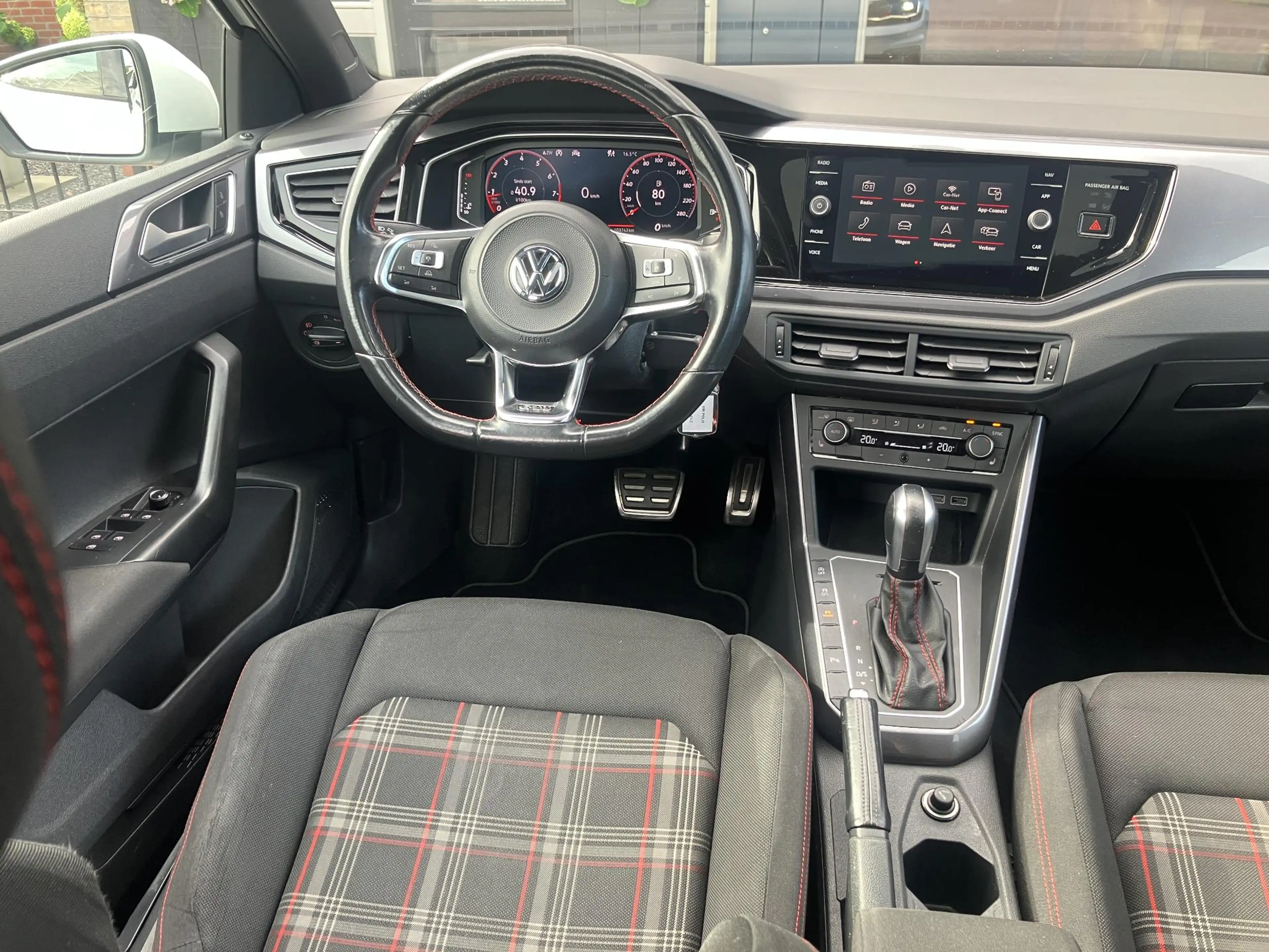 Volkswagen Polo GTI 2.0 TSI | ACC | Open dak | LED — photo 4