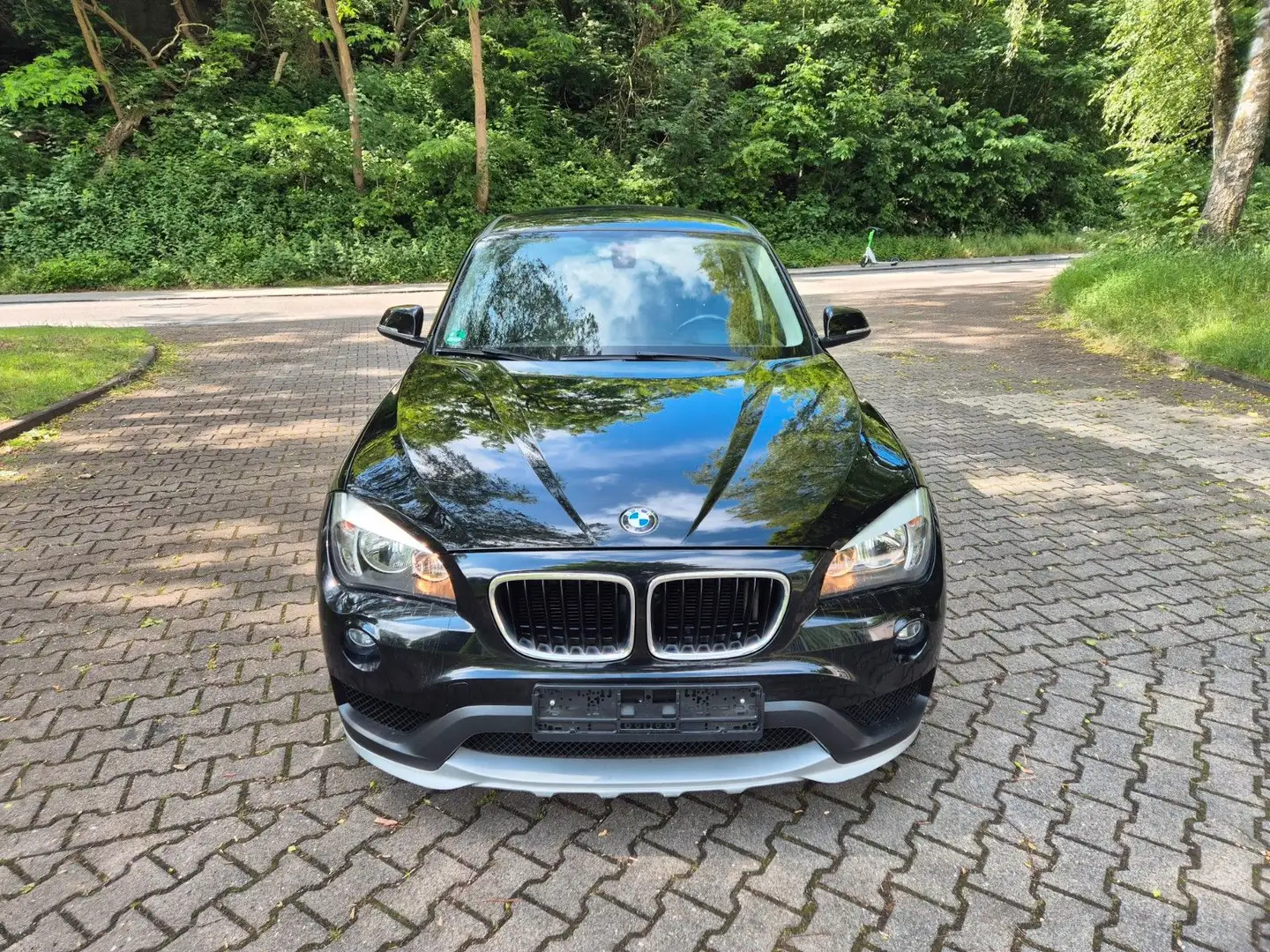 BMW X1 Baureihe X1 16 d sDrive*TOP*NEU TÜV*GEWAHR Nero - 1
