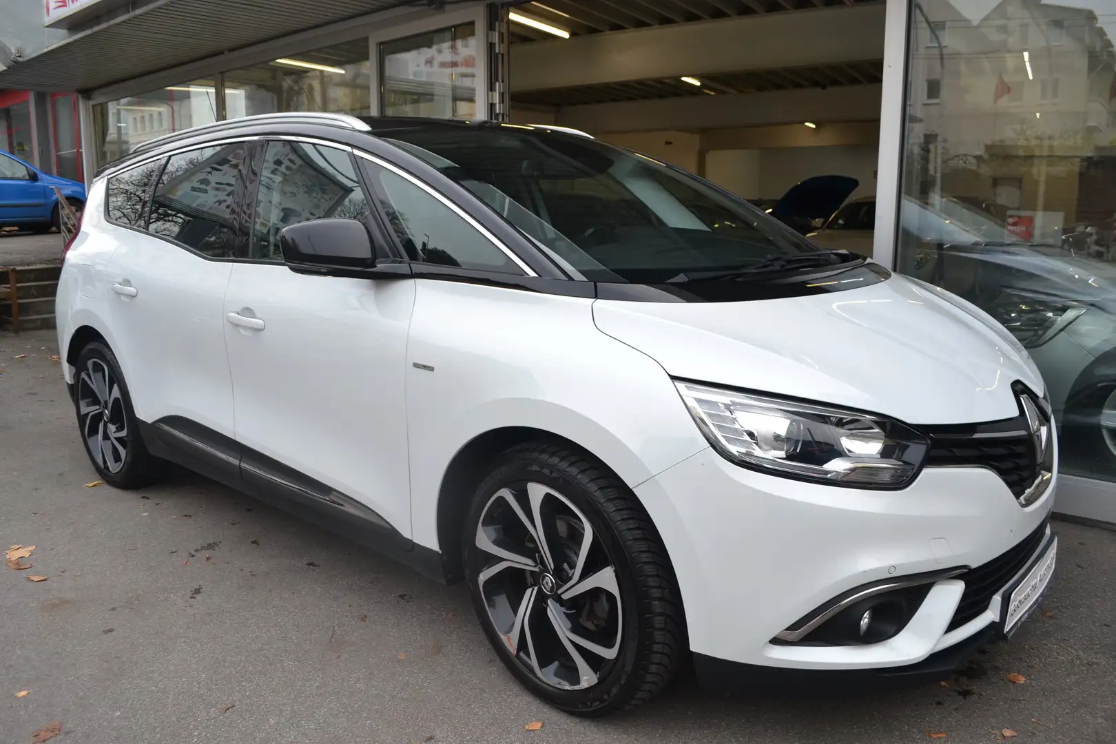 Renault Grand Scenic 1.6 DCi BOSE Edition *MASSAGE*NAVI*AHK*T-LEDER* Blanco - 2