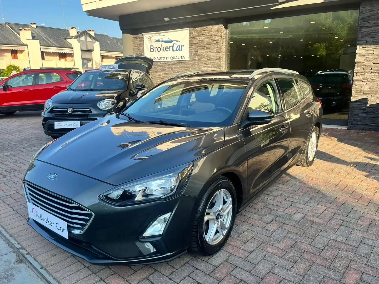Ford Focus Focus V 2018 SW SW 1.5 ecoblue Business Co-pilot s Gris - 1
