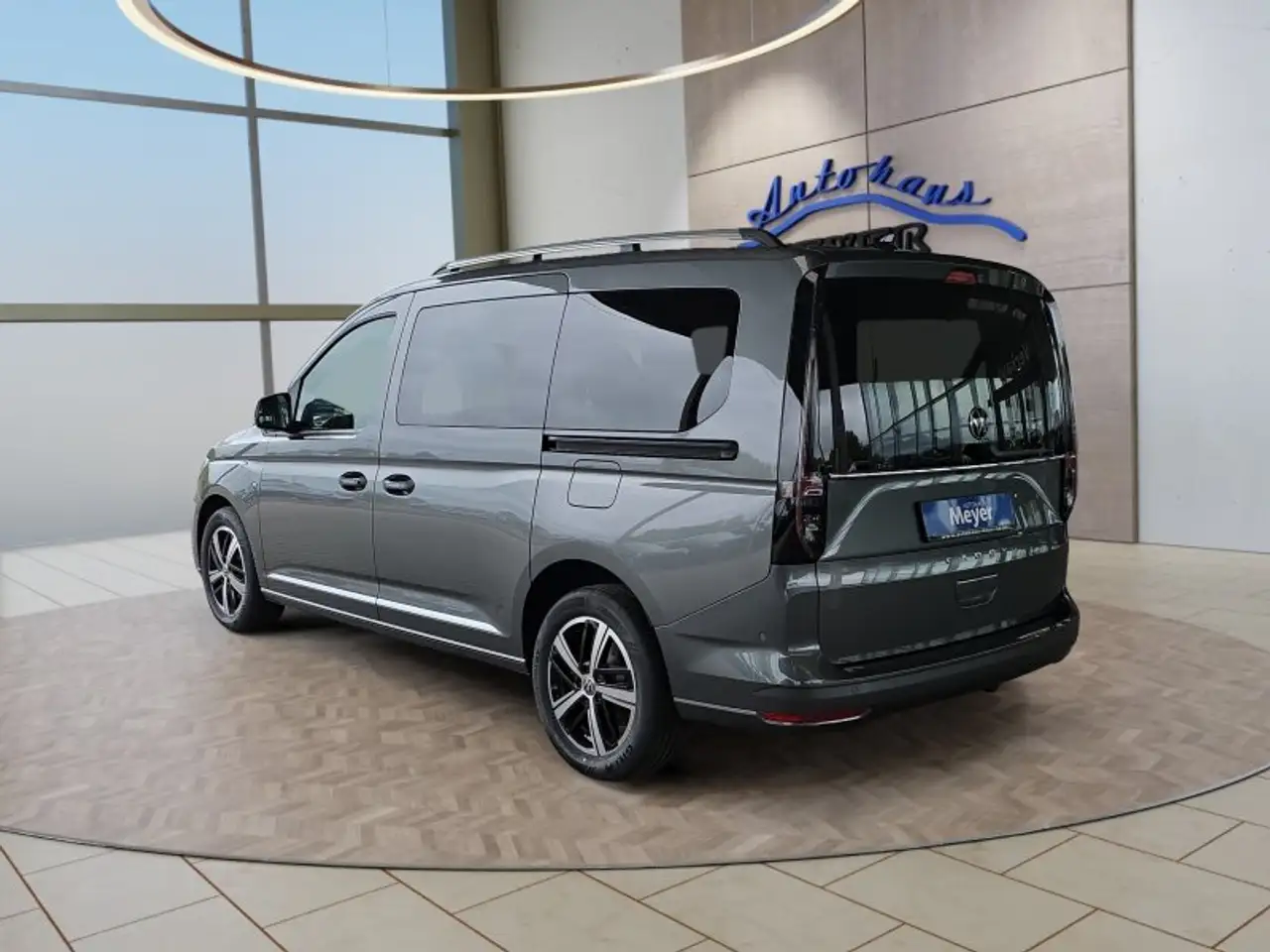 Volkswagen Caddy Maxi Style 1,5TSI DSG aAHK/LED/Navi/Kamera/Winterp 3