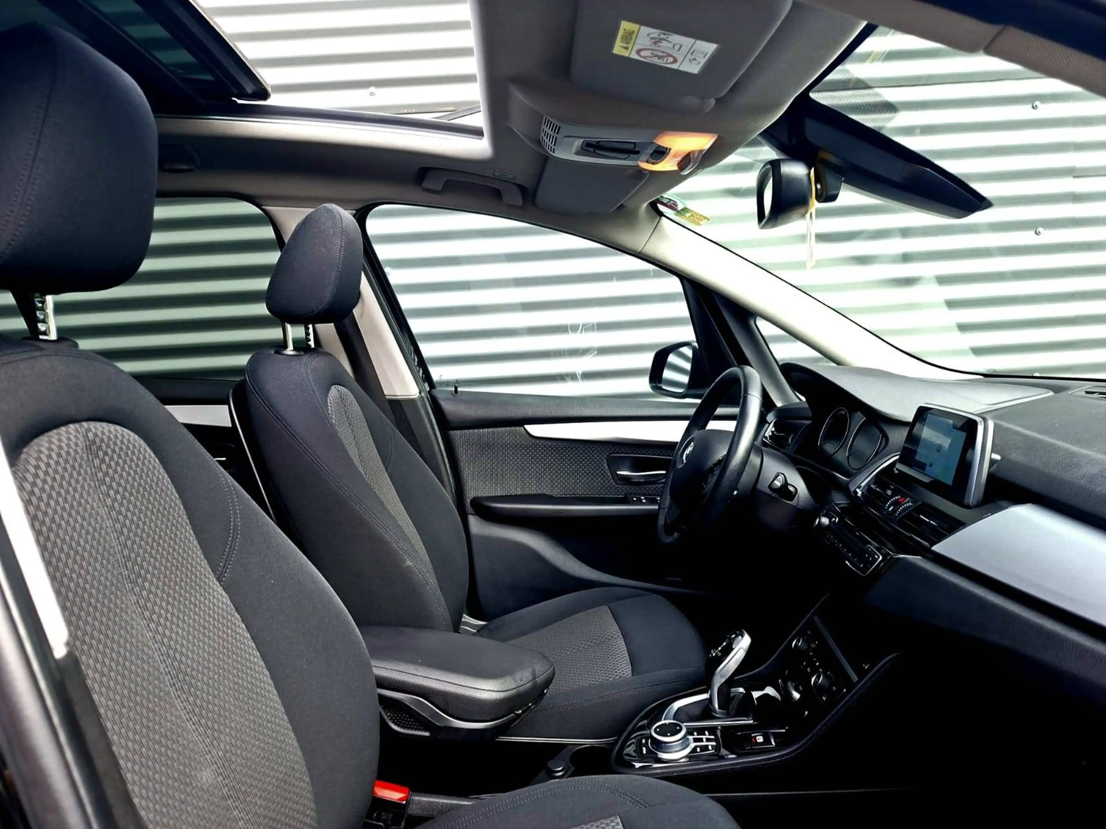 BMW 216 🔺216*AUTOMATIK**CAR PASS*🔺 — photo 5
