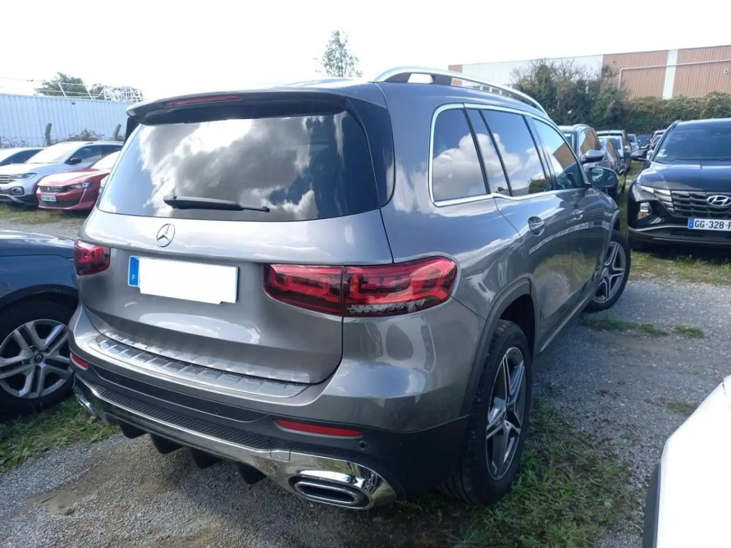 Mercedes-Benz GLB 220 220 d 8G-DCT AMG Line 4-Matic 7 PLACES 4X4 AWD Gris - 2