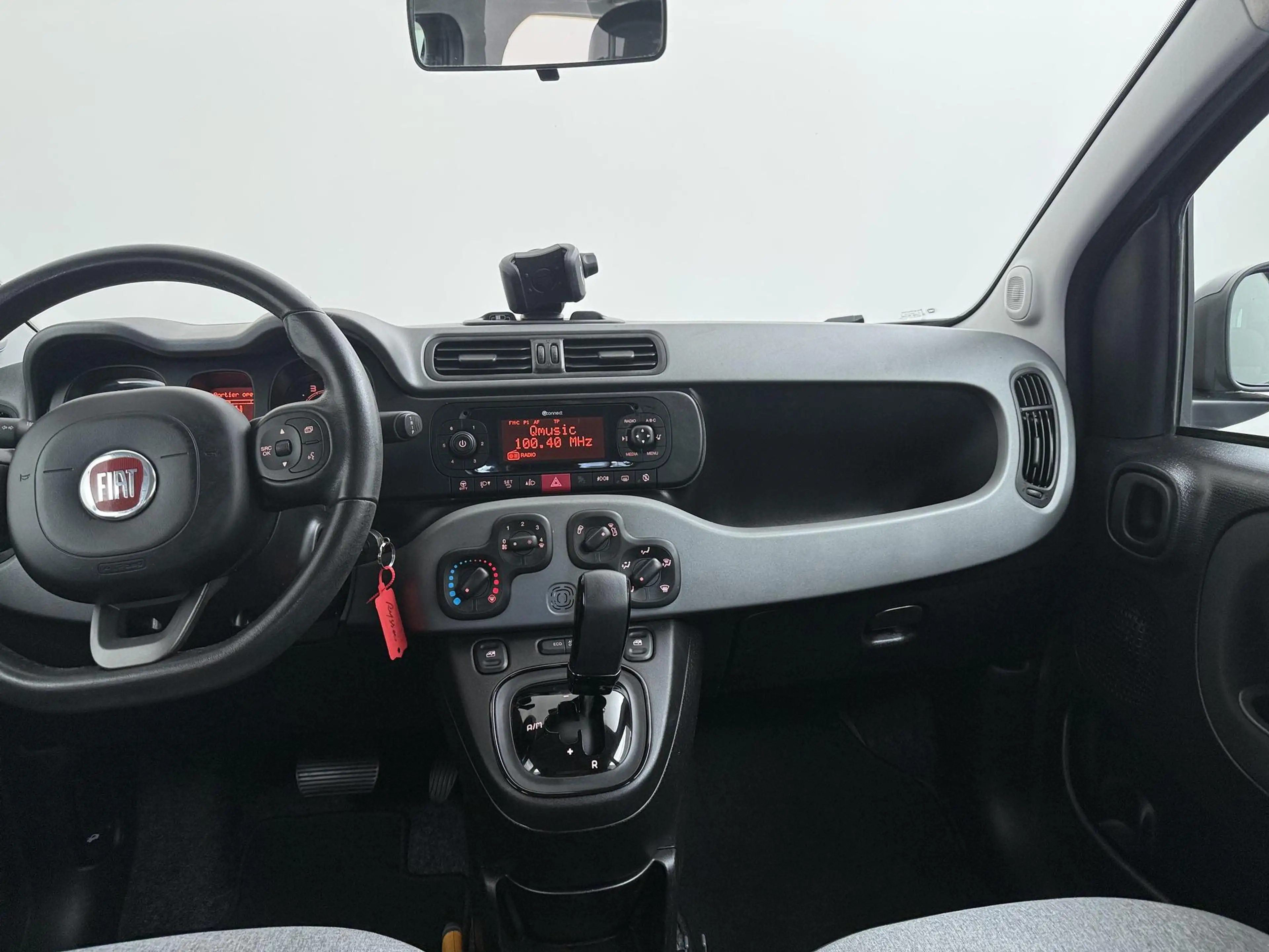 Fiat Panda 0.9 TwinAir Lounge | Automaat | Weinig km's | — photo 9
