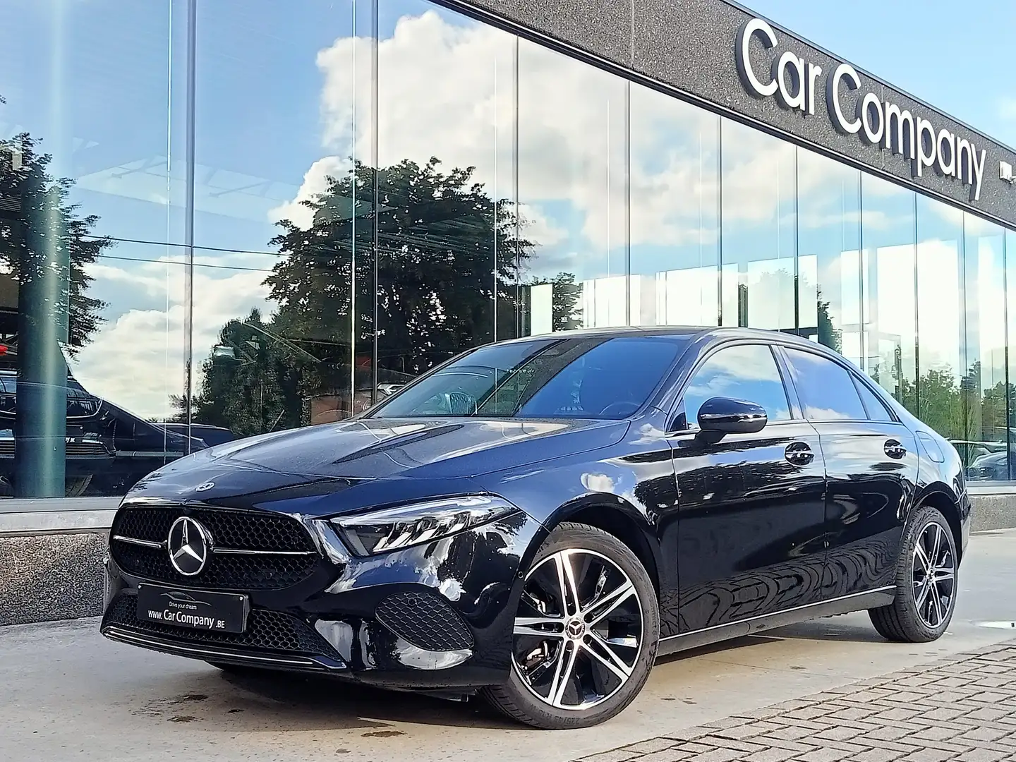 Mercedes-Benz A 250 A 250 e 8G-DCT PHEV BERLINE*GPS*CAMERA*LEDER*DAB Noir - 1