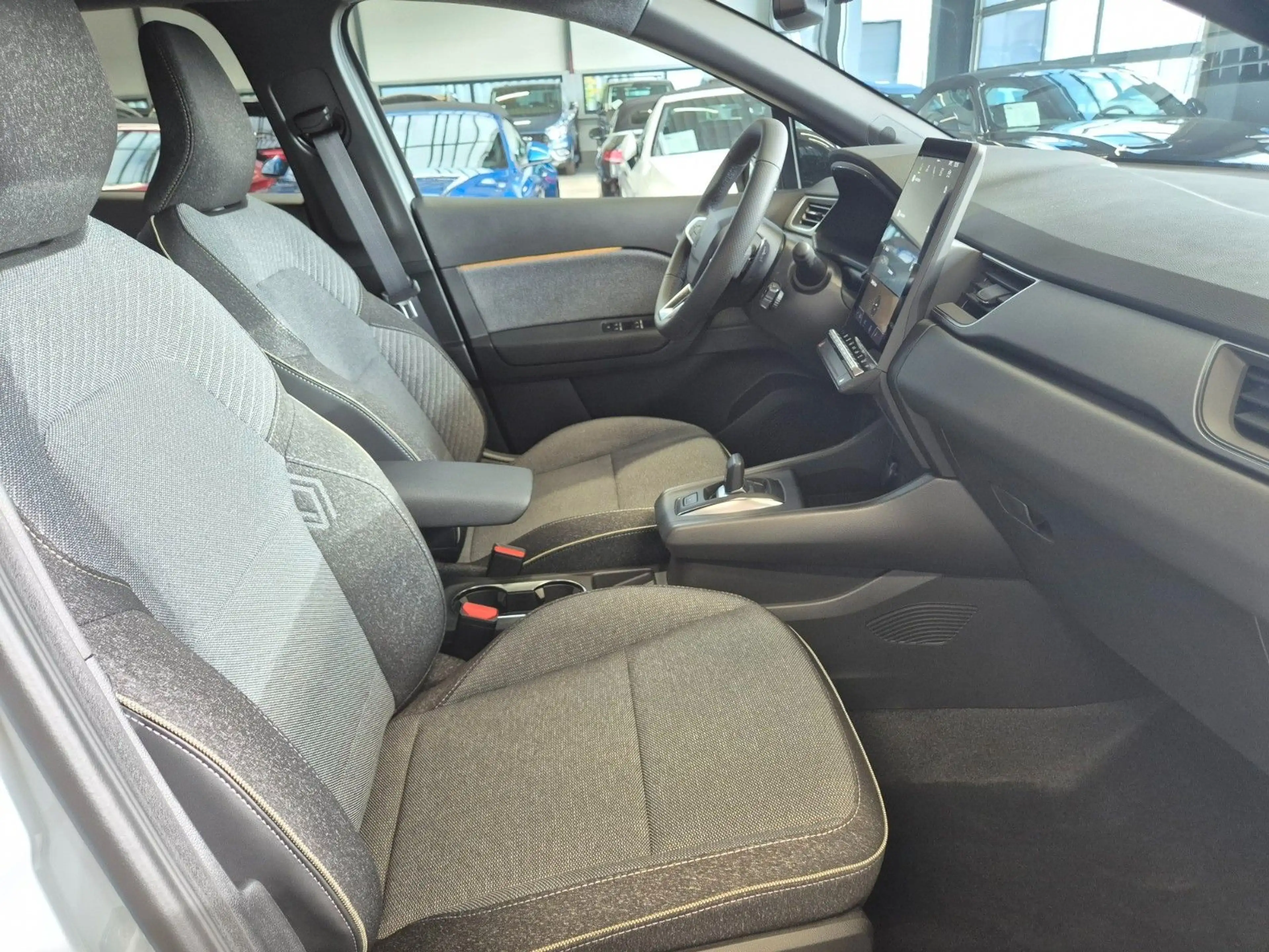 Renault Captur CAPTUR II TECHNO NAVI CARPLAY SITZHZ CAMERA SPUR — photo 11