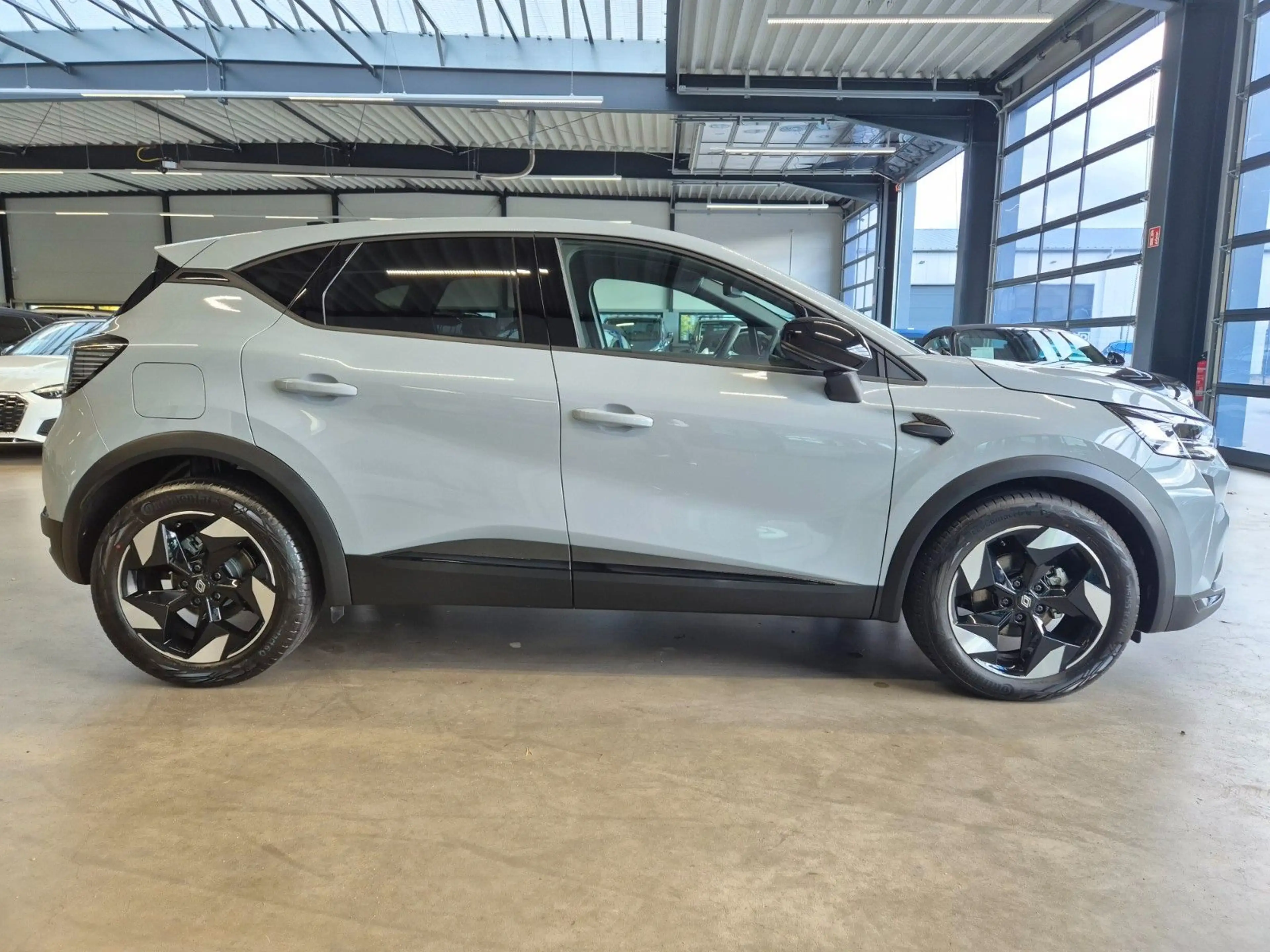 Renault Captur CAPTUR II TECHNO NAVI CARPLAY SITZHZ CAMERA SPUR — photo 4