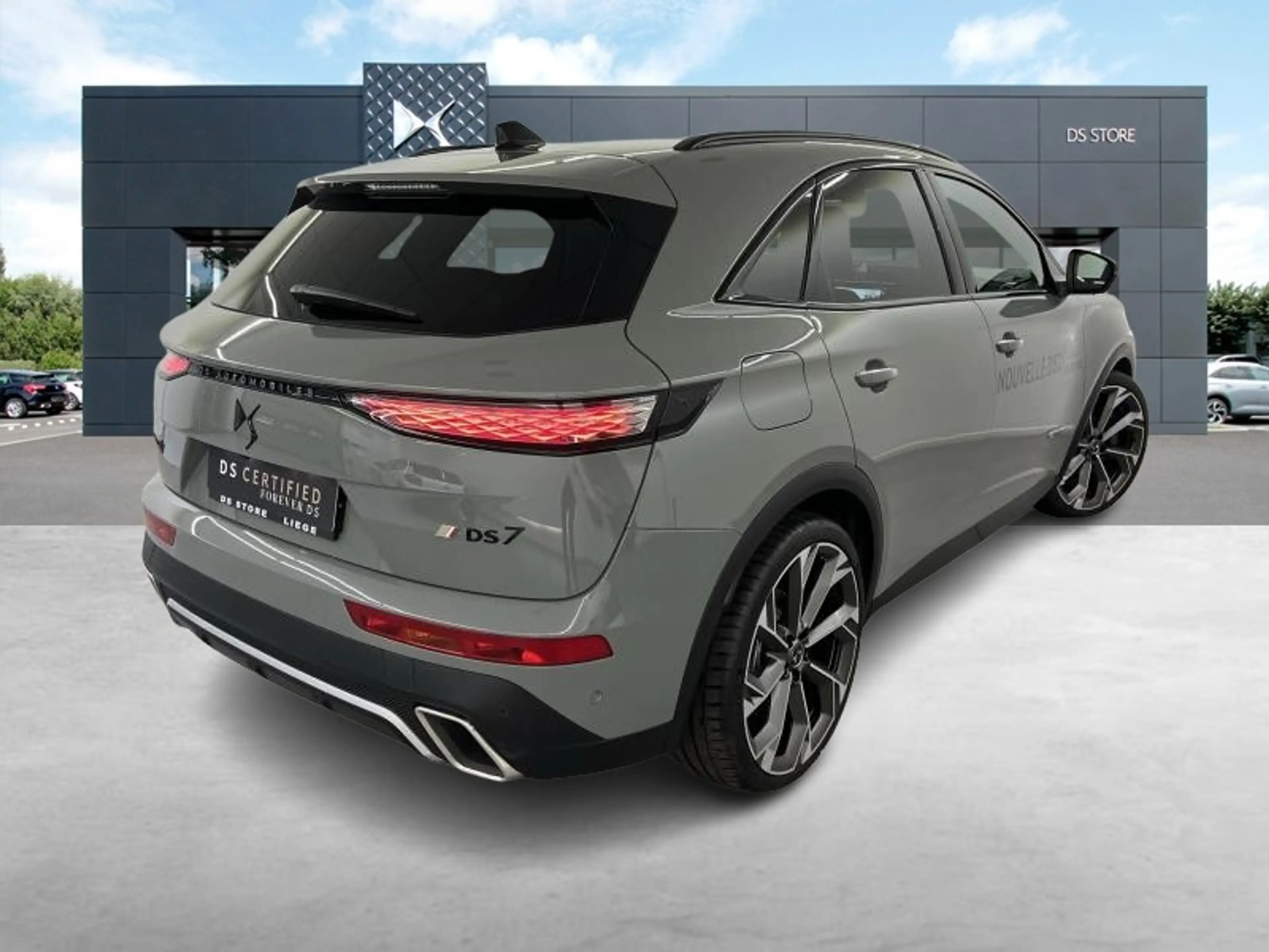 DS Automobiles DS 7 E-TENSE 360 LA PREMIERE — photo 4