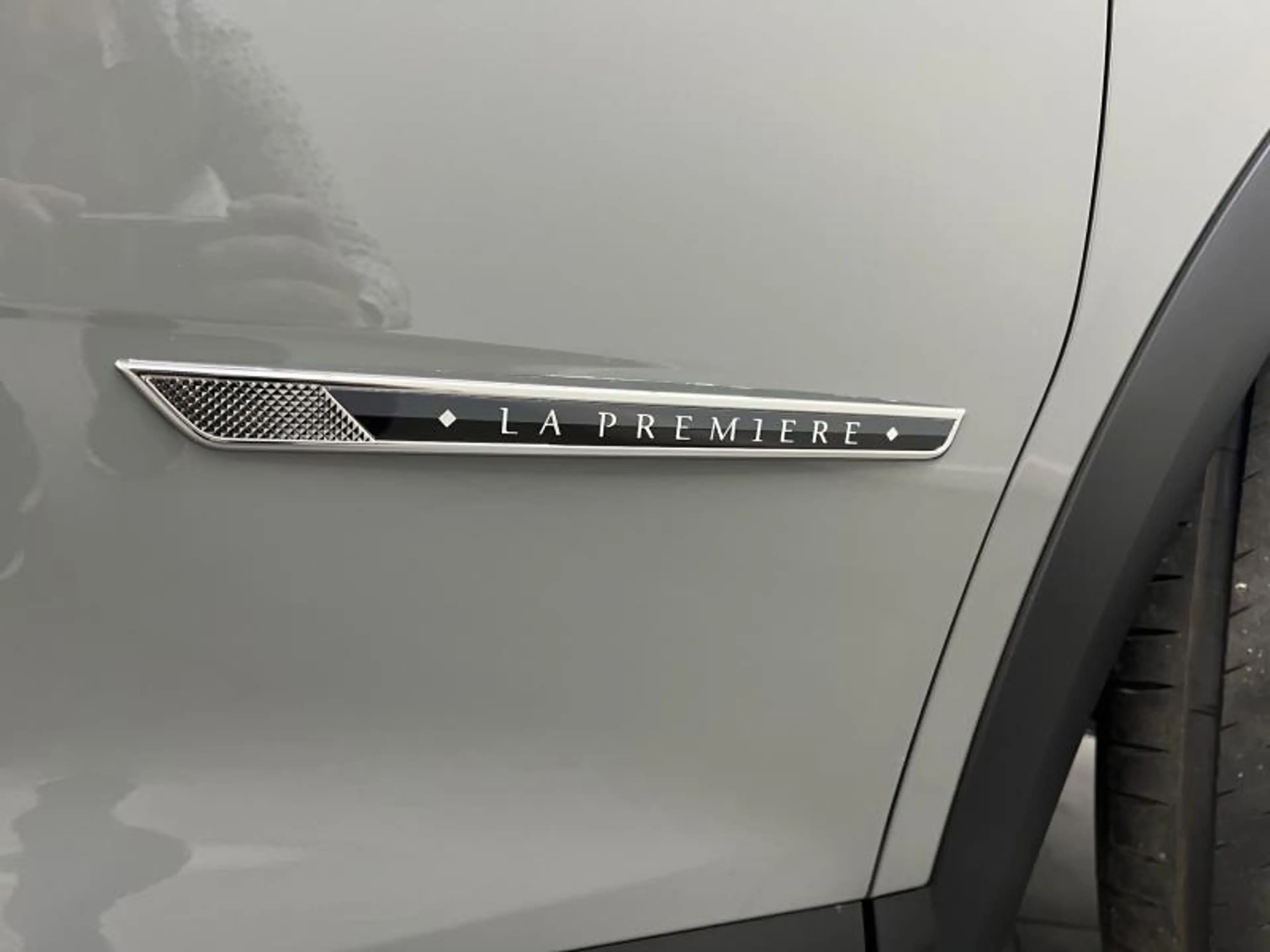 DS Automobiles DS 7 E-TENSE 360 LA PREMIERE — photo 11