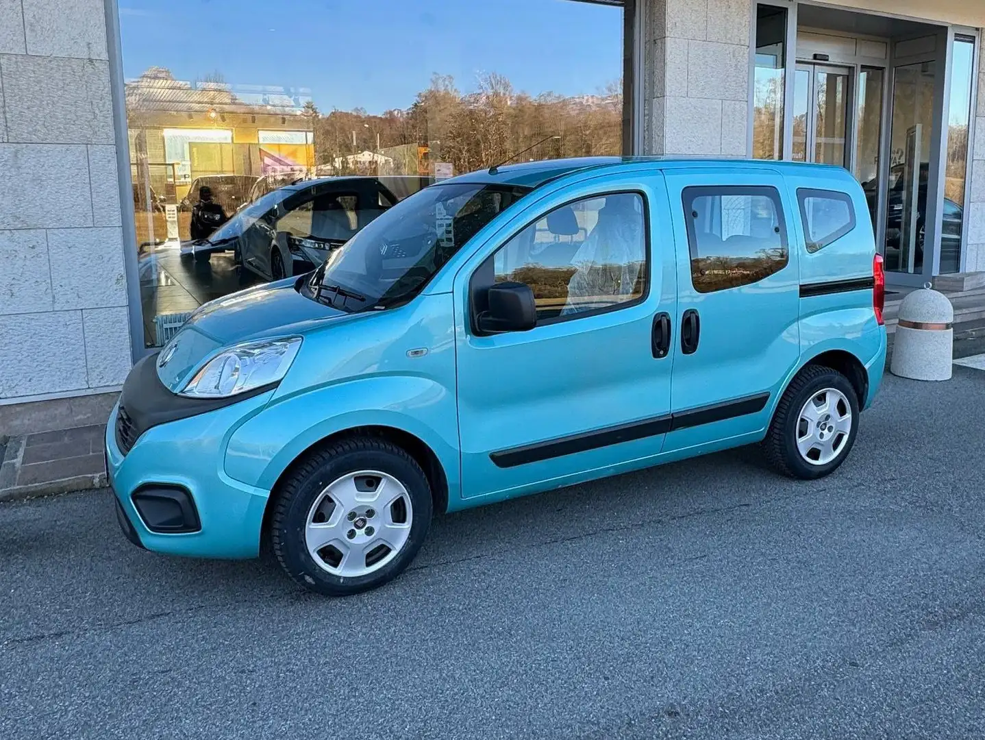 Fiat Qubo Qubo 1.3 mjt 16v Lounge 80cv Blau - 1