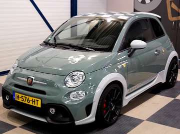 695 Abarth 1.4 T-Jet Ab. Ess 70