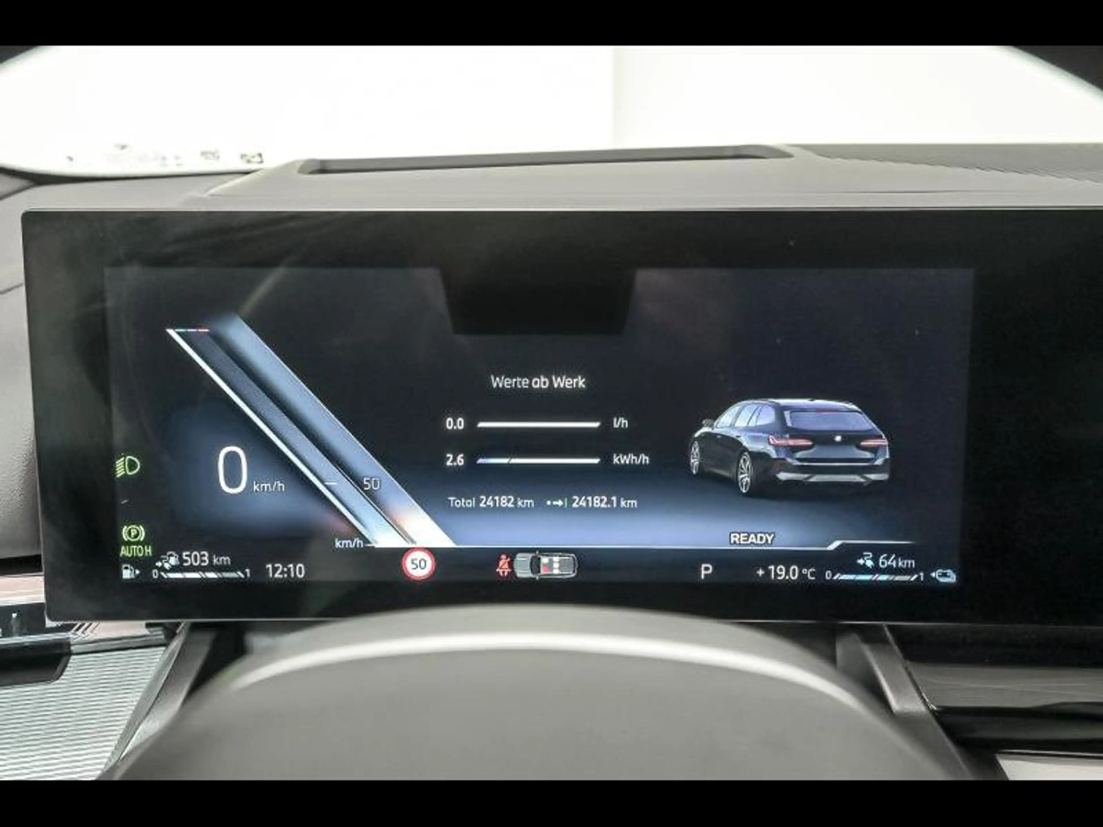 BMW 530 e Touring - M Pack Pro — photo 10