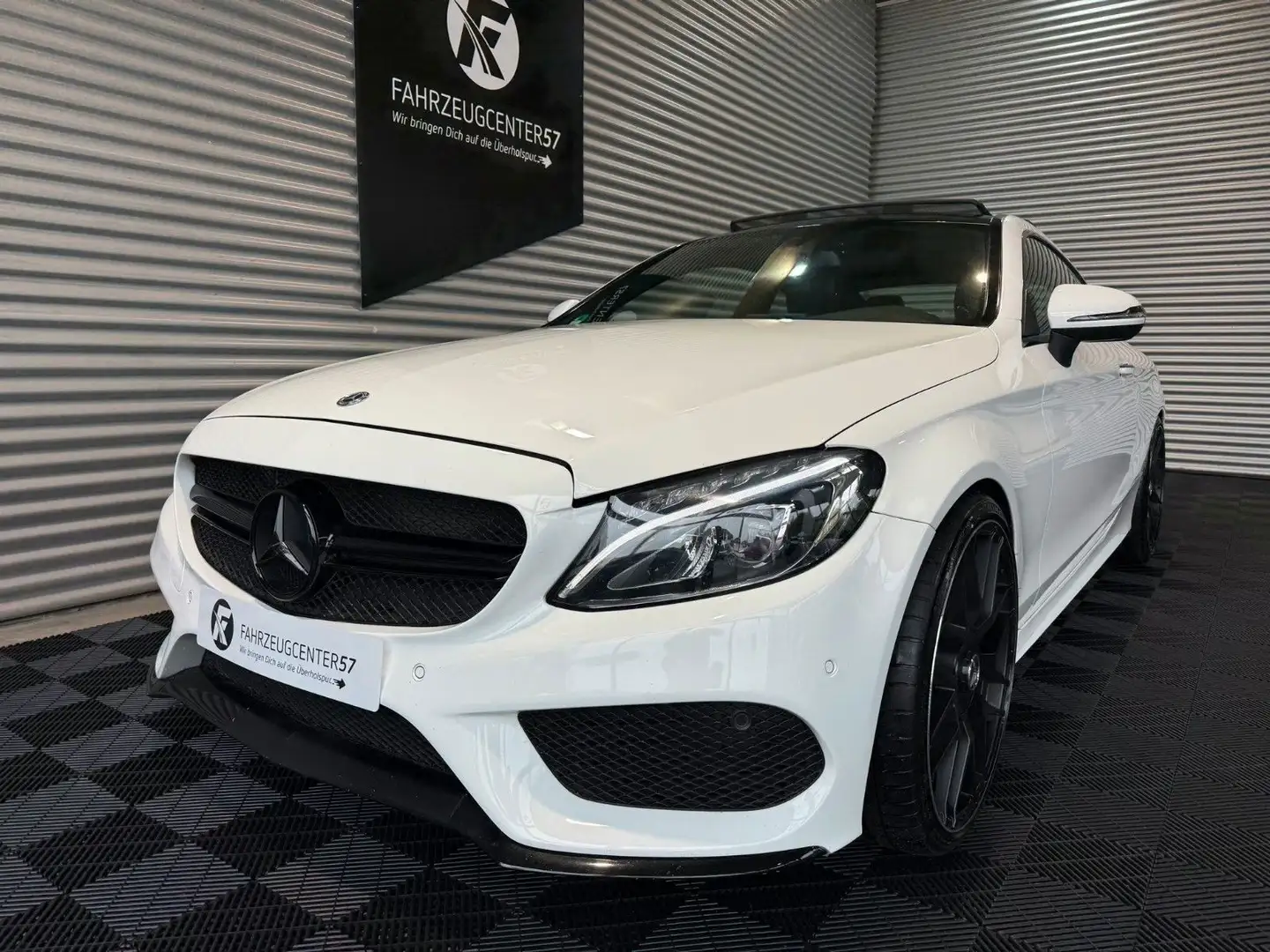 Mercedes-Benz C 300 C300 AMGLOOK/LED/MEMORY/RÜCKFAHRKAMERA/BURMESTER Blanco - 2