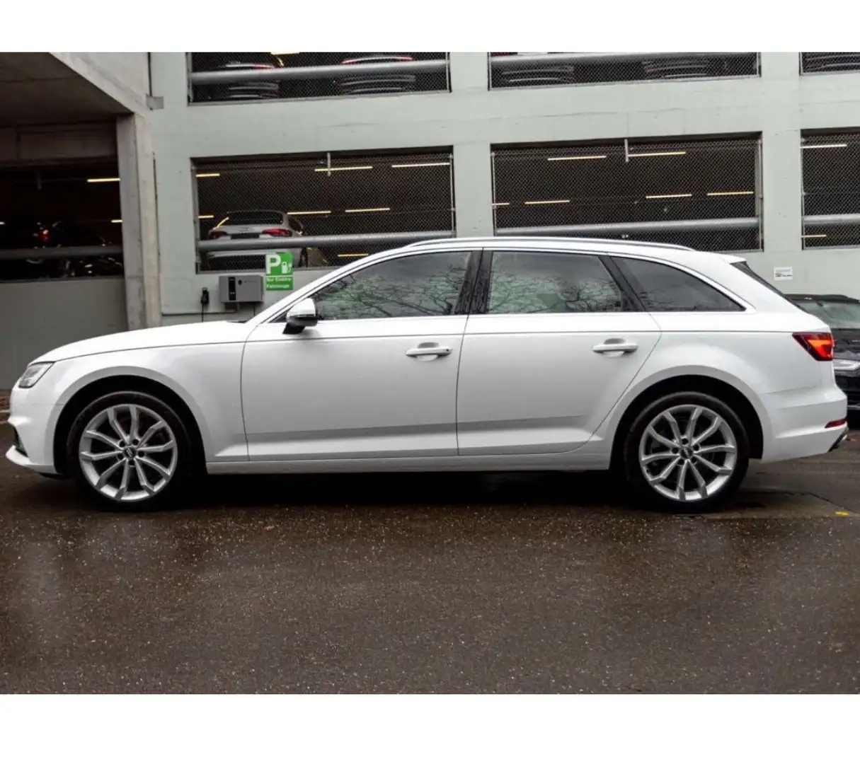 Audi A4 35 TDI sport Weiß - 2
