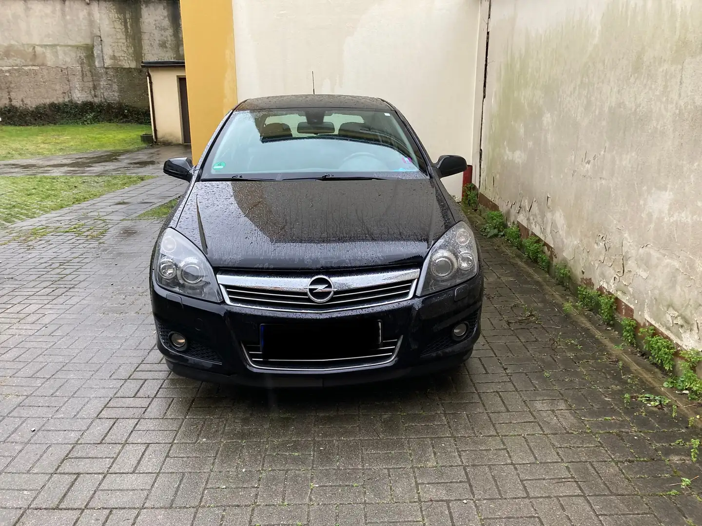 Opel Astra Astra 5-Türer 1.6 Innovation 110 Jahre Schwarz - 1