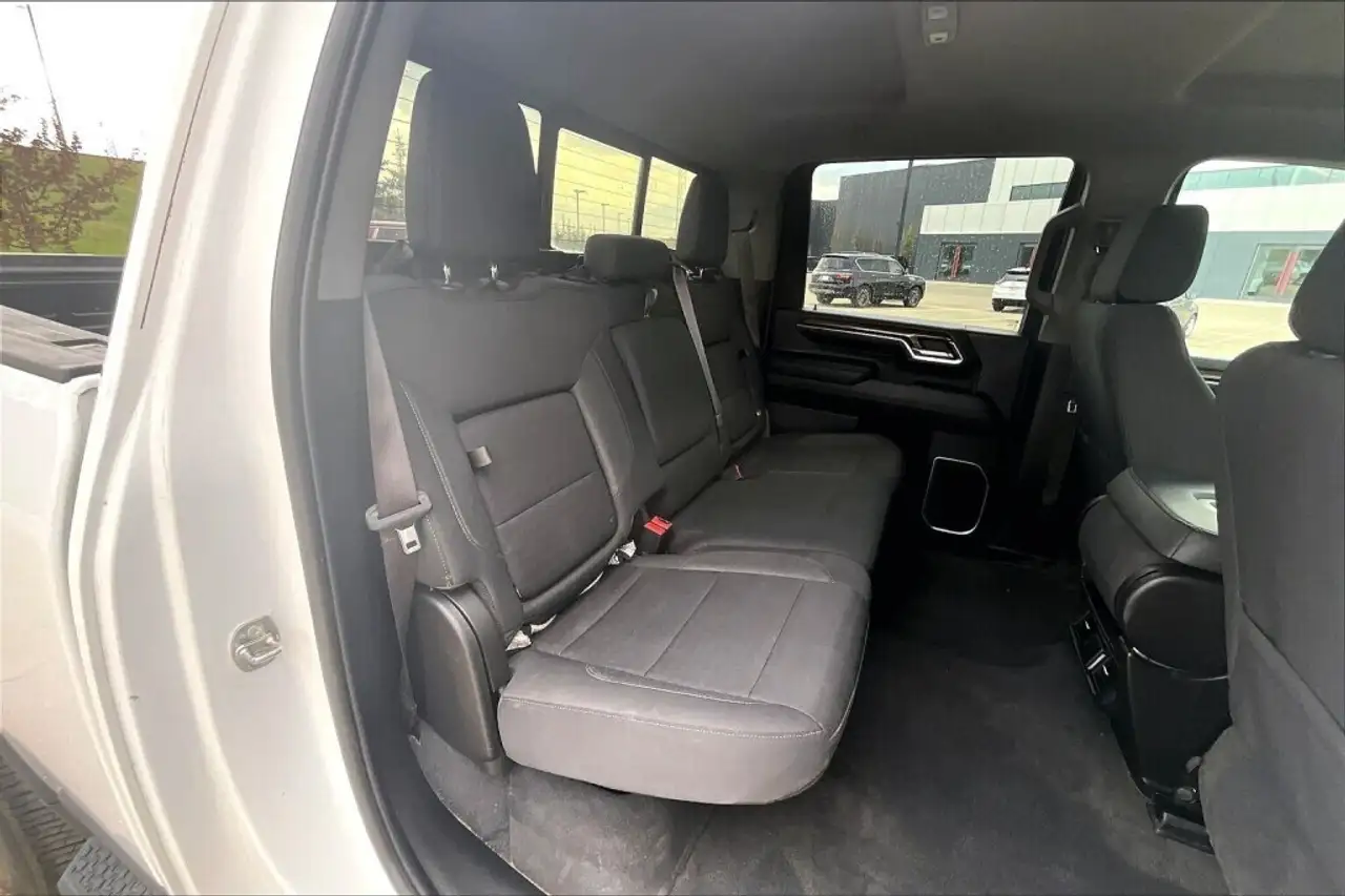 Chevrolet Silverado 3500 снимка Chevrolet Silverado 3500