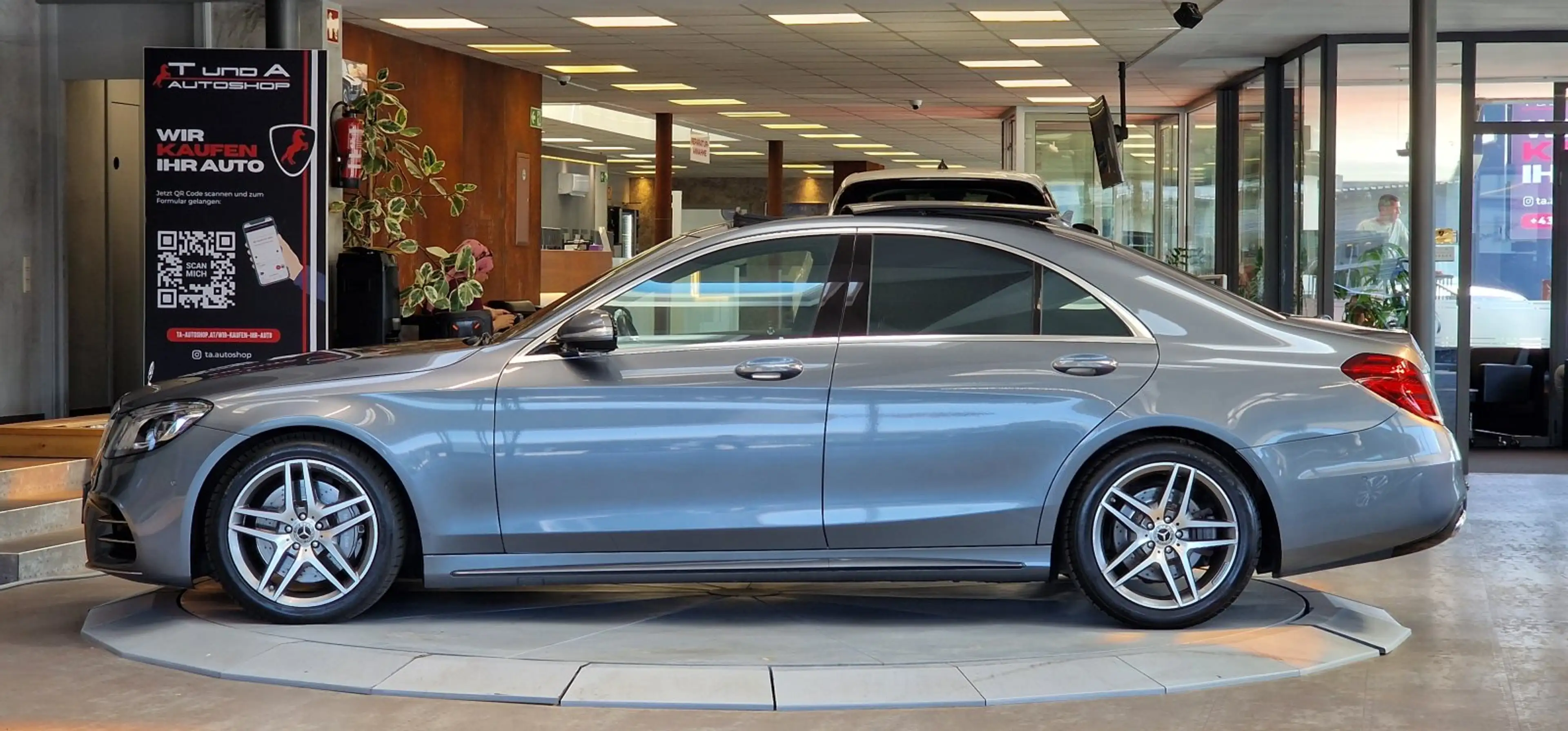 Mercedes-Benz S 400 d 4Matic AMG-Line *360 Kamera*AHK*Pano — photo 4