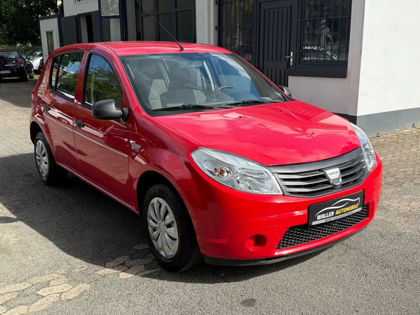 Dacia Sandero 1.4  1.HAND Roşu - 1