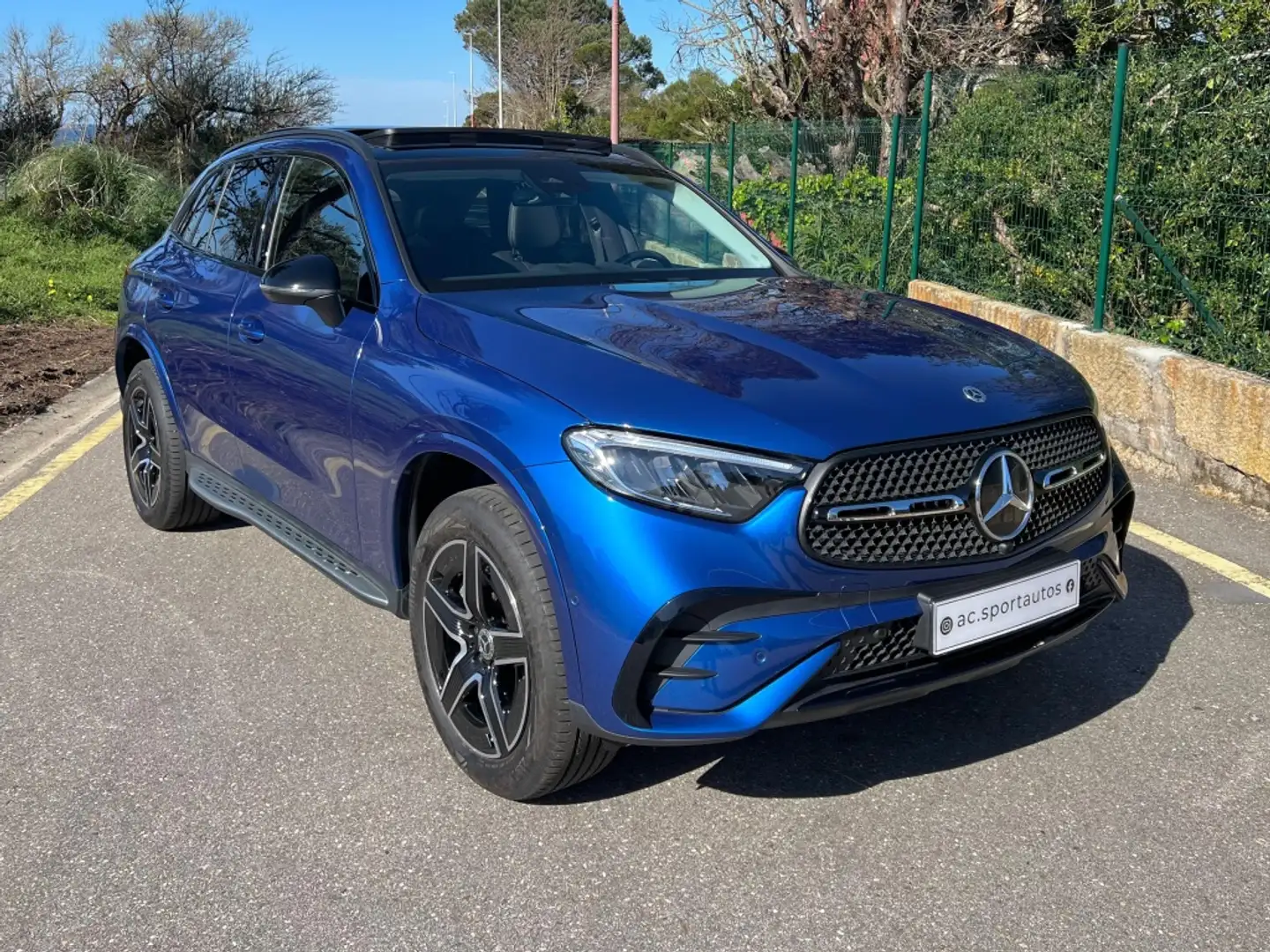 Mercedes-Benz GLC 300 300de 4Matic Azul - 2