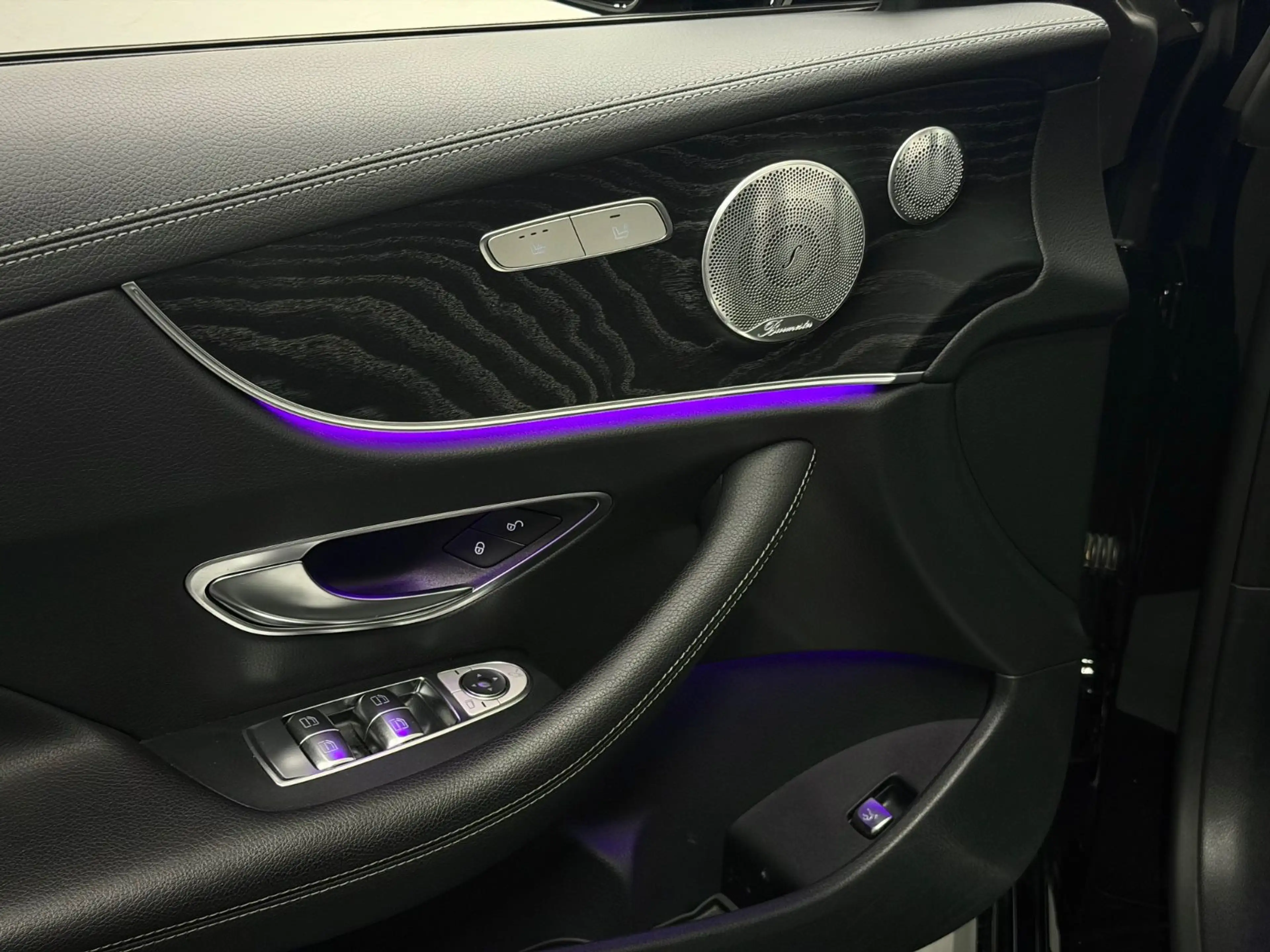 Mercedes-Benz E 400 E400 4Matic AMG-LINE PANO/BURMESTER/DISTRONIC — photo 15