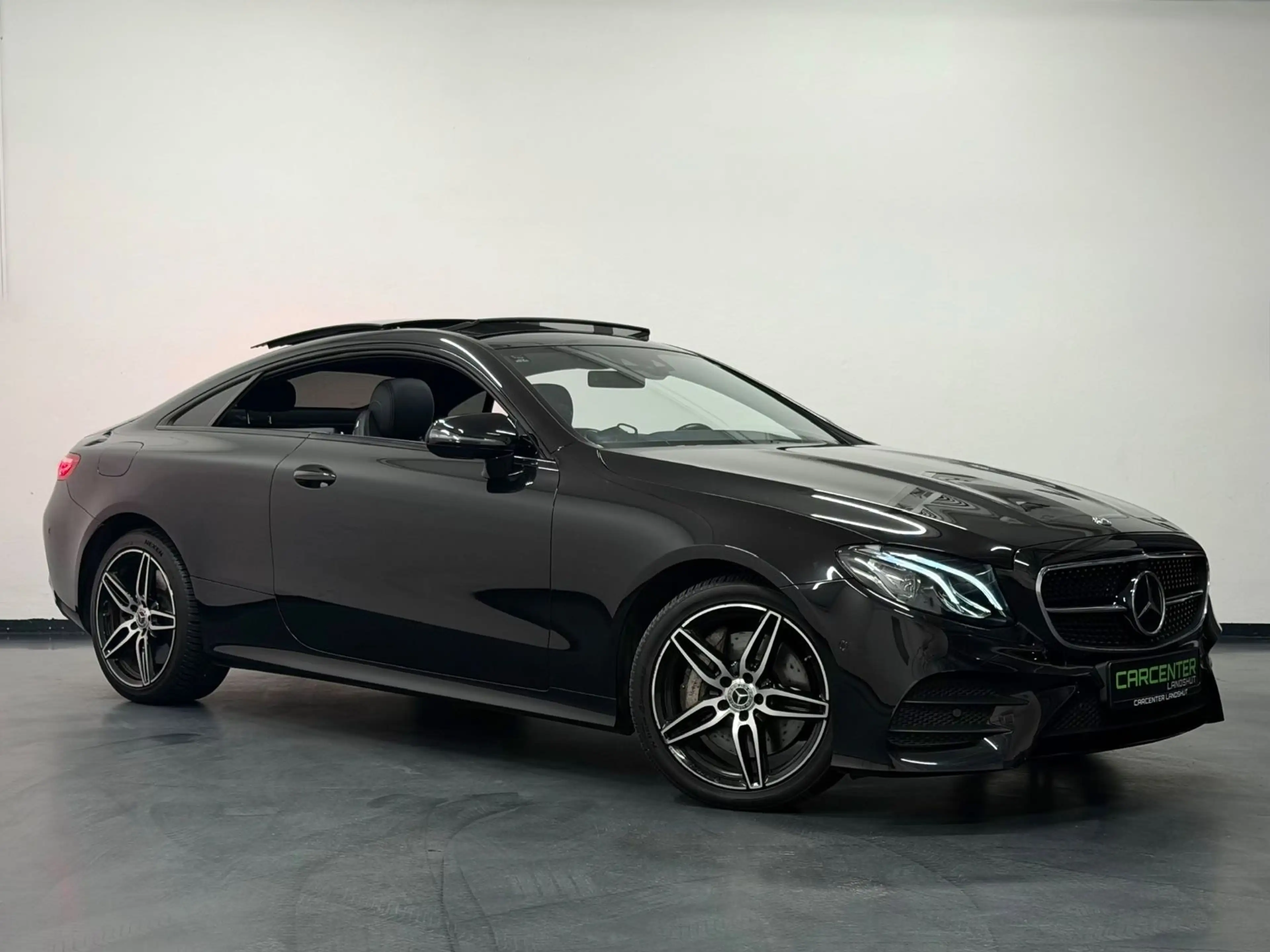 Mercedes-Benz E 400 E400 4Matic AMG-LINE PANO/BURMESTER/DISTRONIC — photo 6