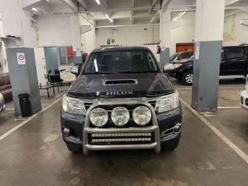 3.0 D-4D 4WD STX