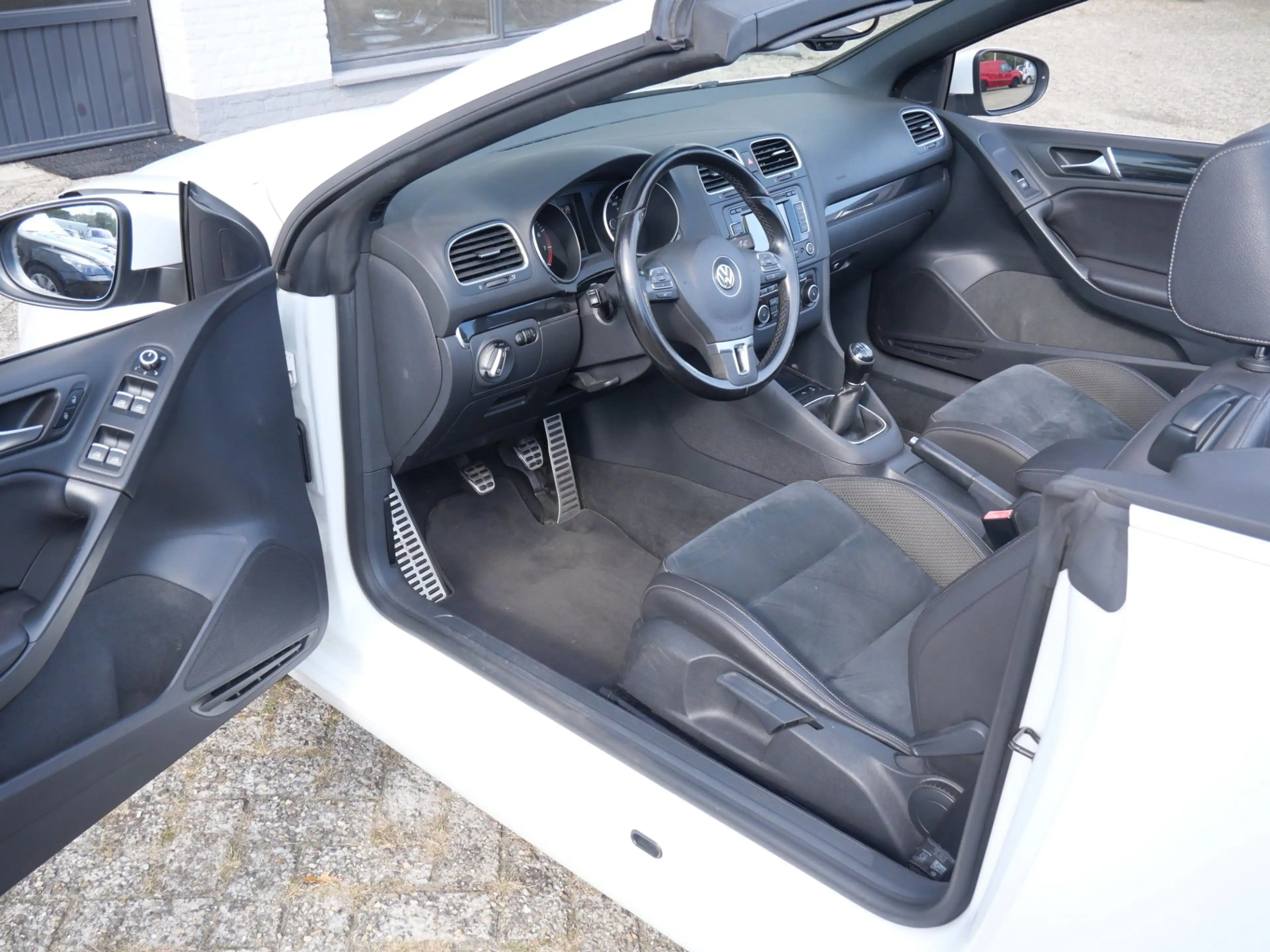 Volkswagen Golf Cabriolet 1.2 TSI Ecc Navi Leder Stoelverwarming — photo 3