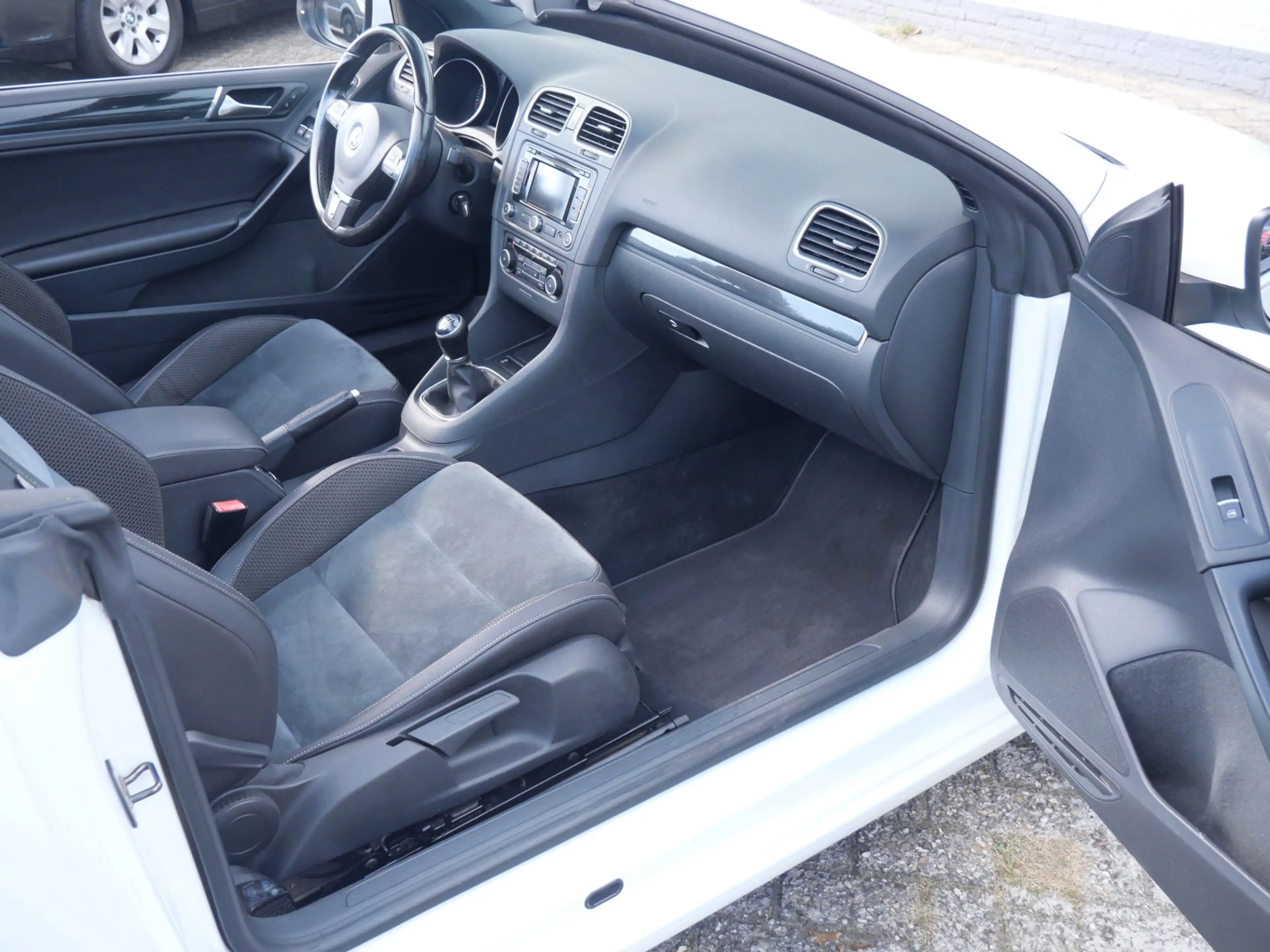Volkswagen Golf Cabriolet 1.2 TSI Ecc Navi Leder Stoelverwarming — photo 6