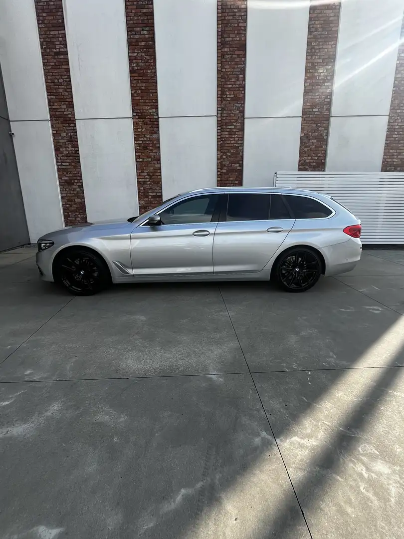 BMW 518 518d 150 ch BVA8 Business Design - 2
