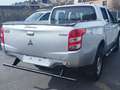 Mitsubishi L200 Pick Up 4x4 S&S Club Cab Basis.to sell only Africa Gris - thumbnail 3