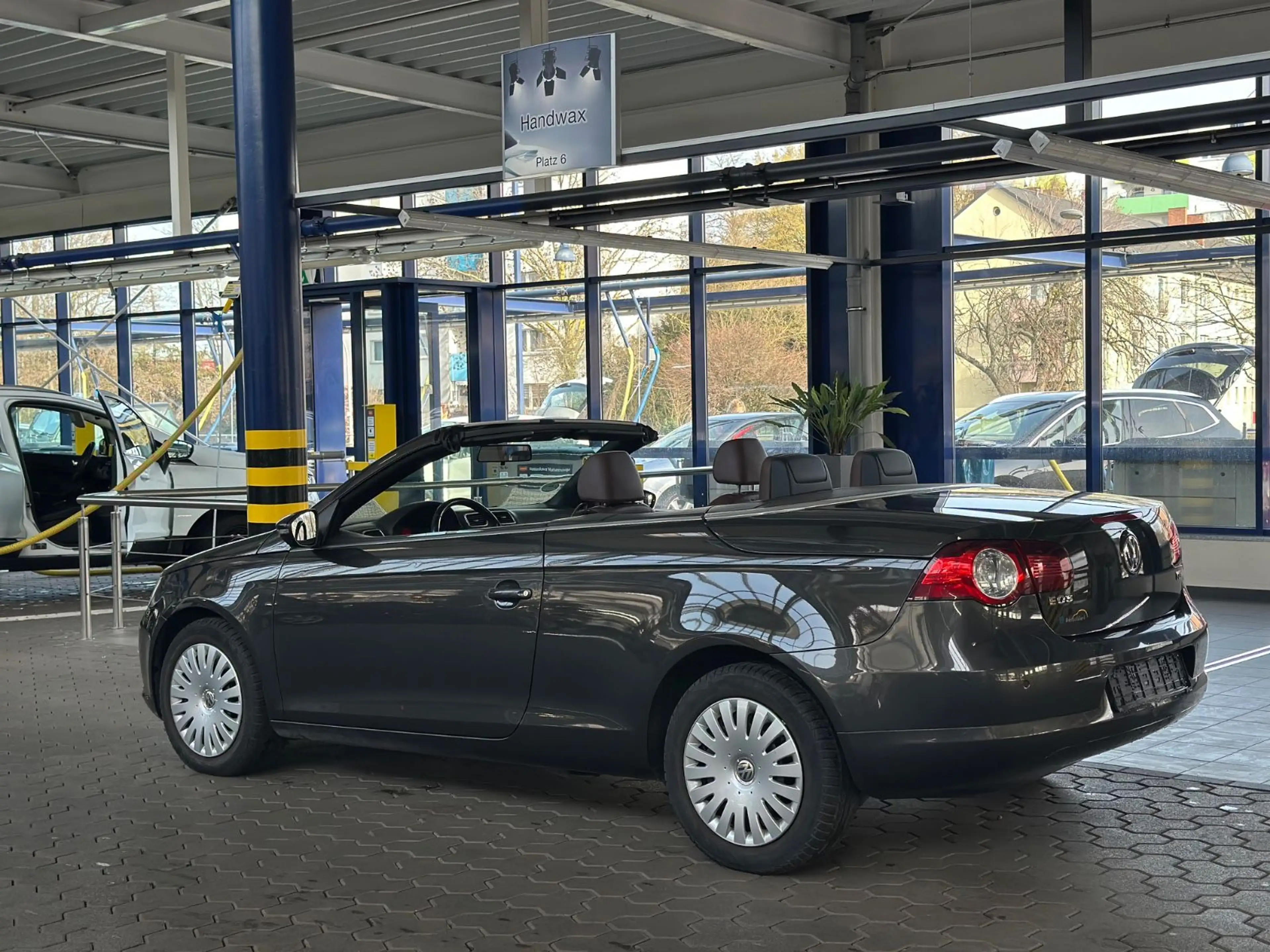 Volkswagen Eos 1.4 TSI BlueMotion Technol. Edition 2010 — photo 12