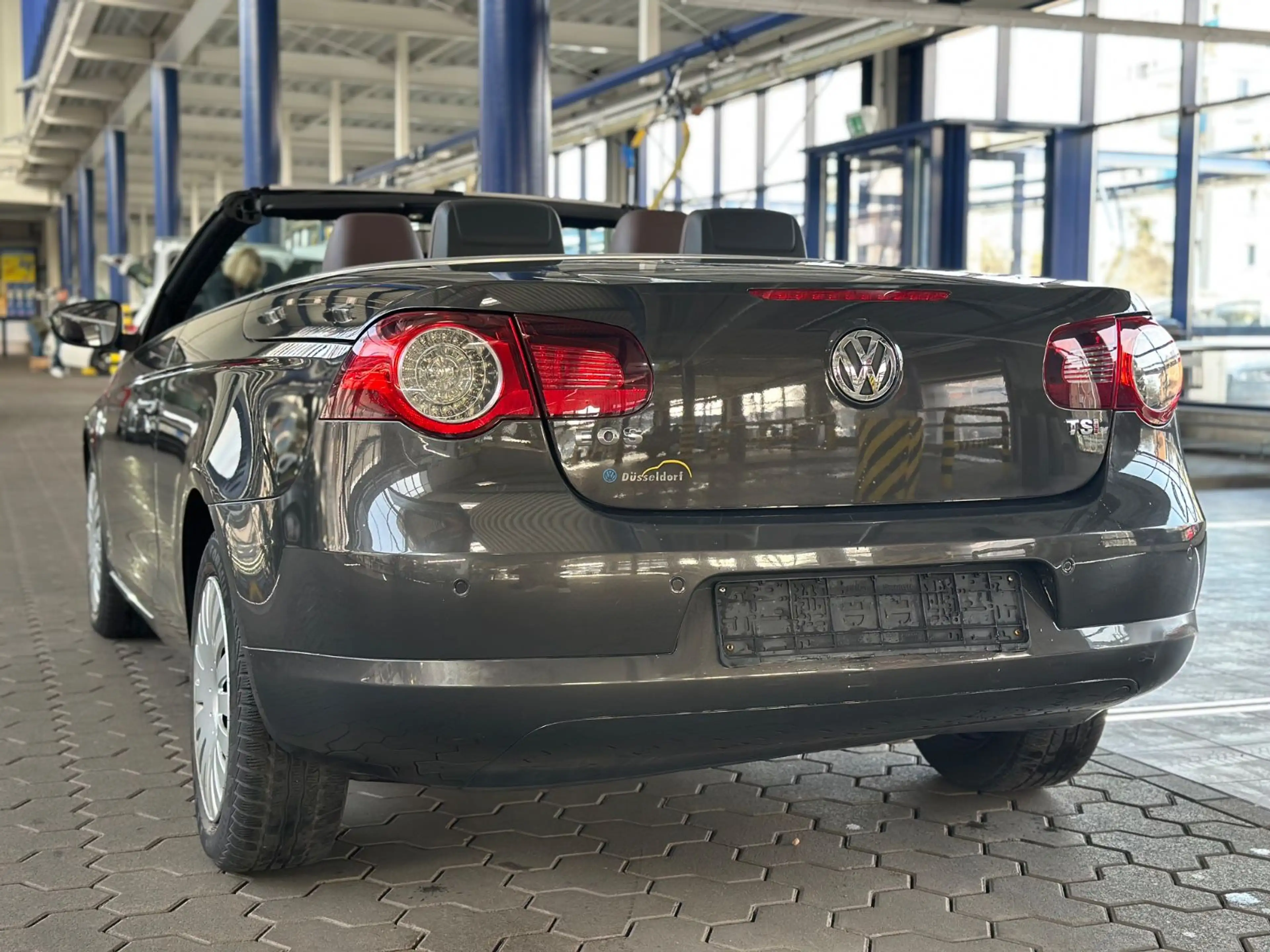 Volkswagen Eos 1.4 TSI BlueMotion Technol. Edition 2010 — photo 10