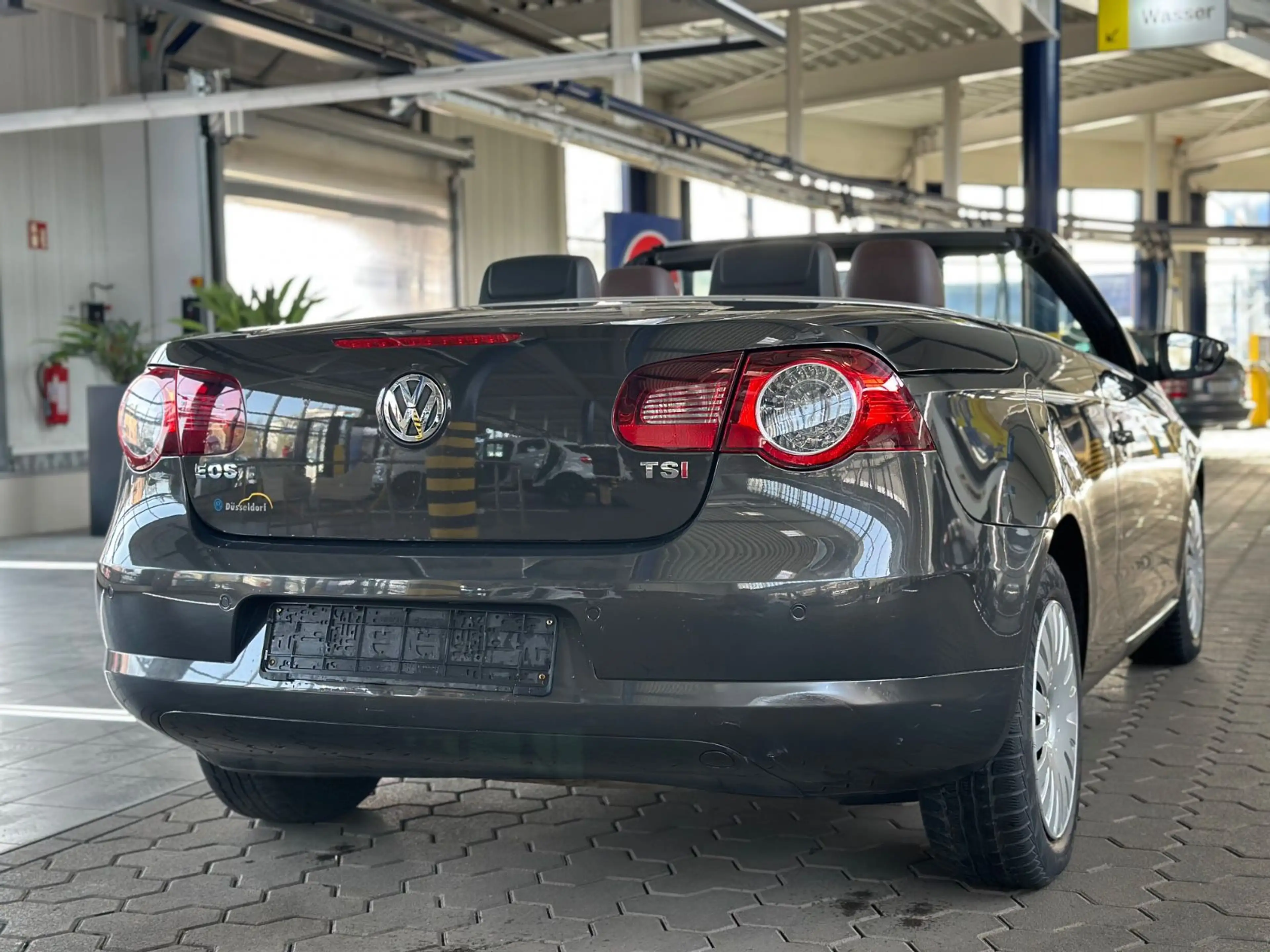 Volkswagen Eos 1.4 TSI BlueMotion Technol. Edition 2010 — photo 7