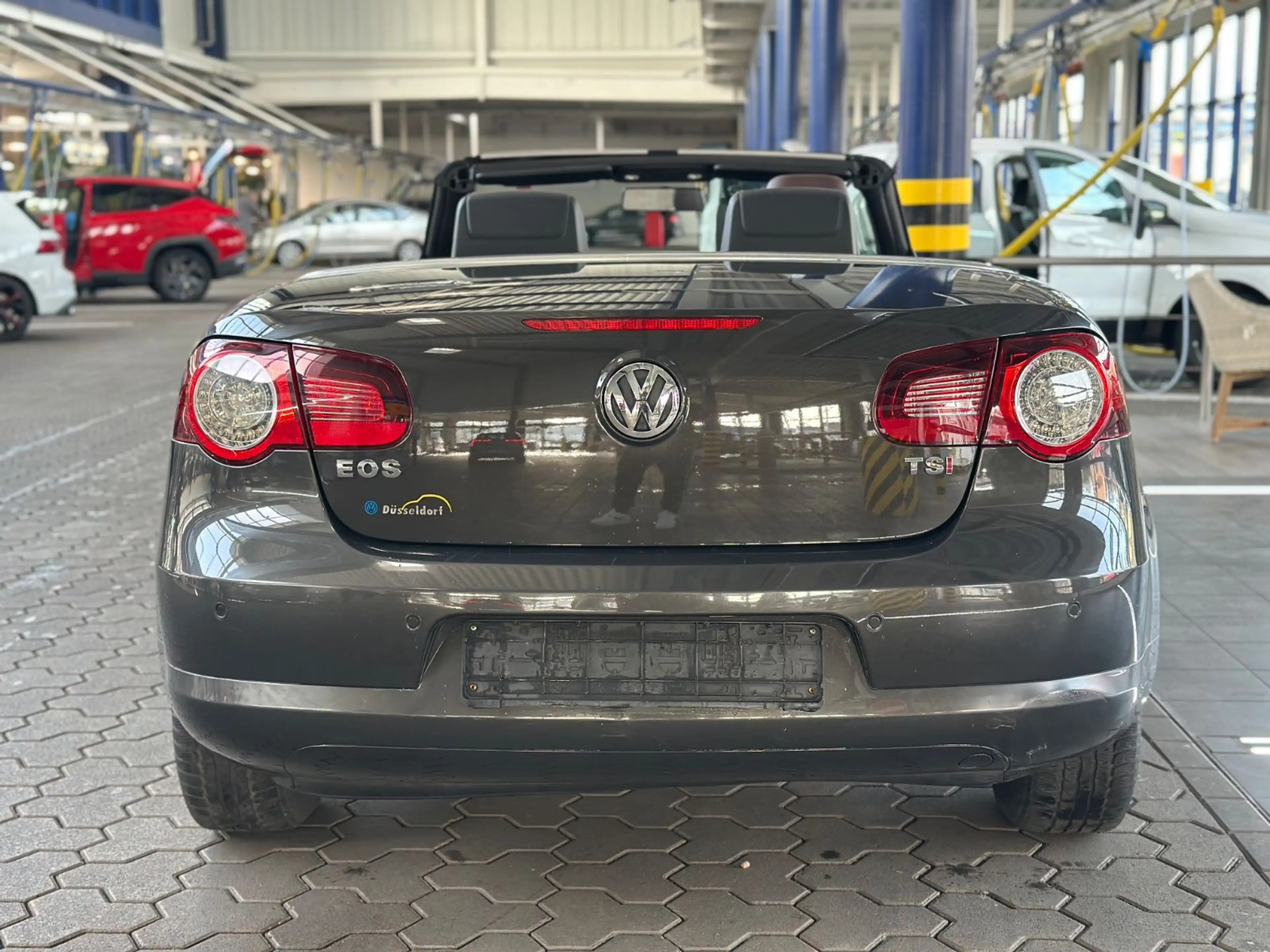 Volkswagen Eos 1.4 TSI BlueMotion Technol. Edition 2010 — photo 9
