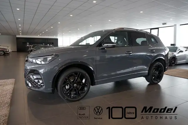 Volkswagen Tiguan 1.5 eTSI R Line | Pano | HuD | AHK | 20"