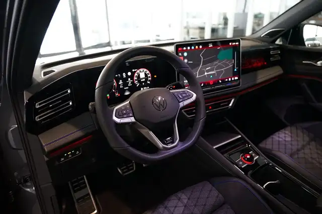 Volkswagen Tiguan view 9