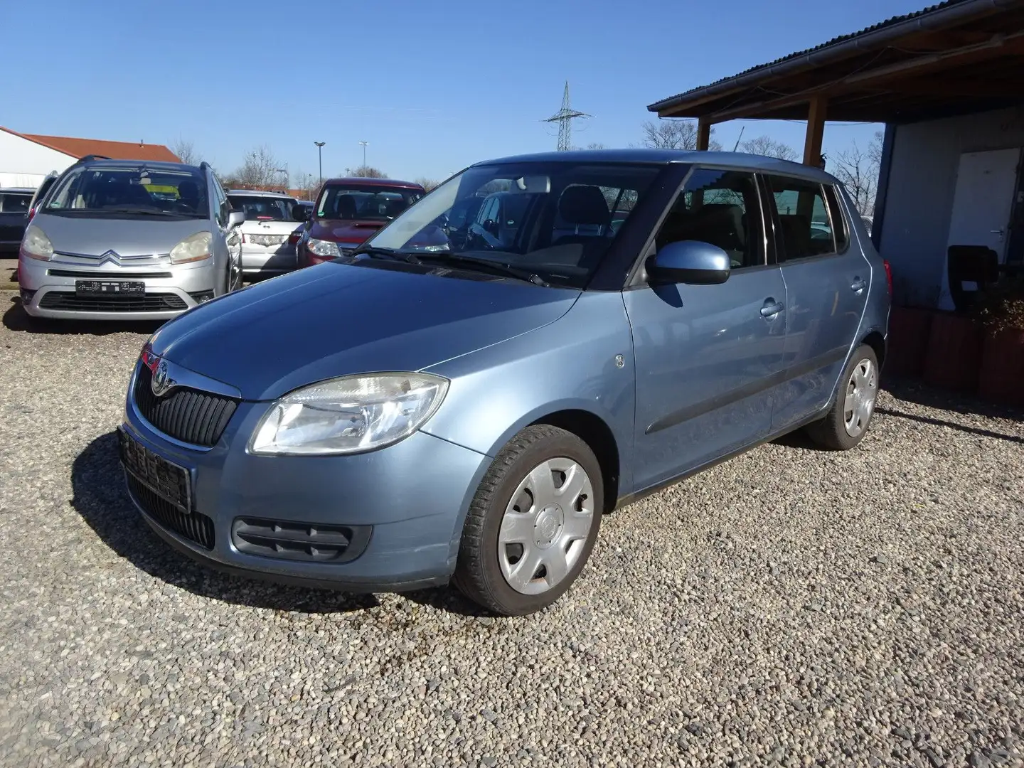 Skoda Fabia 1.2l 51 kW Ambiente Grau - 1