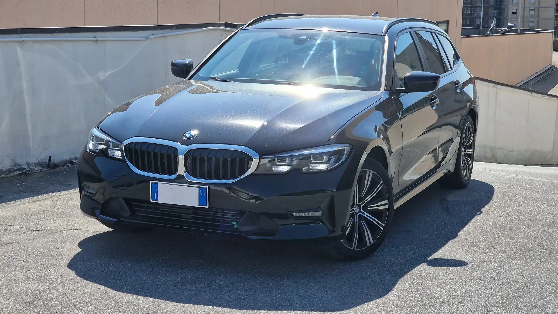 BMW 320 Serie 3 G21 2019 Touring 320d Touring auto Noir - 1