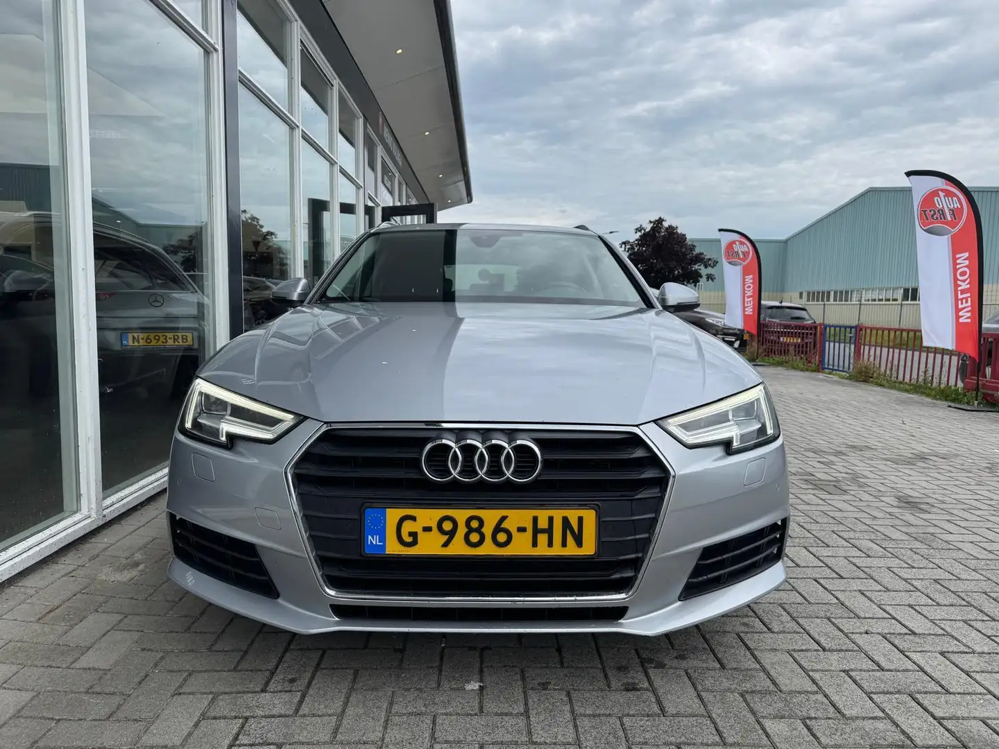 Audi A4 Avant 2.0 TDI Design Pro Line Plus Spring Advantag Grau - 2