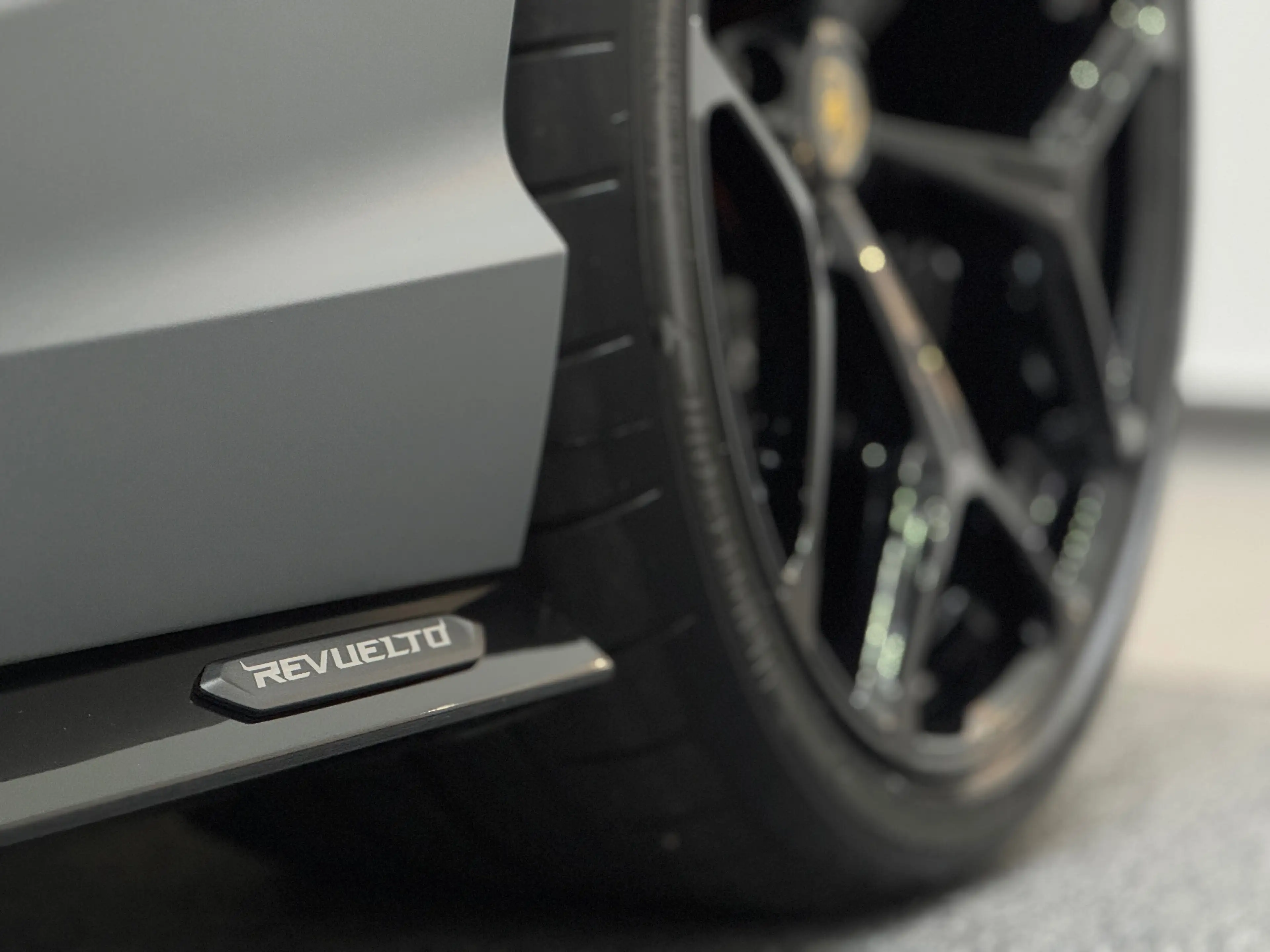 Lamborghini Revuelto Ö-Erstauslieferung — photo 11
