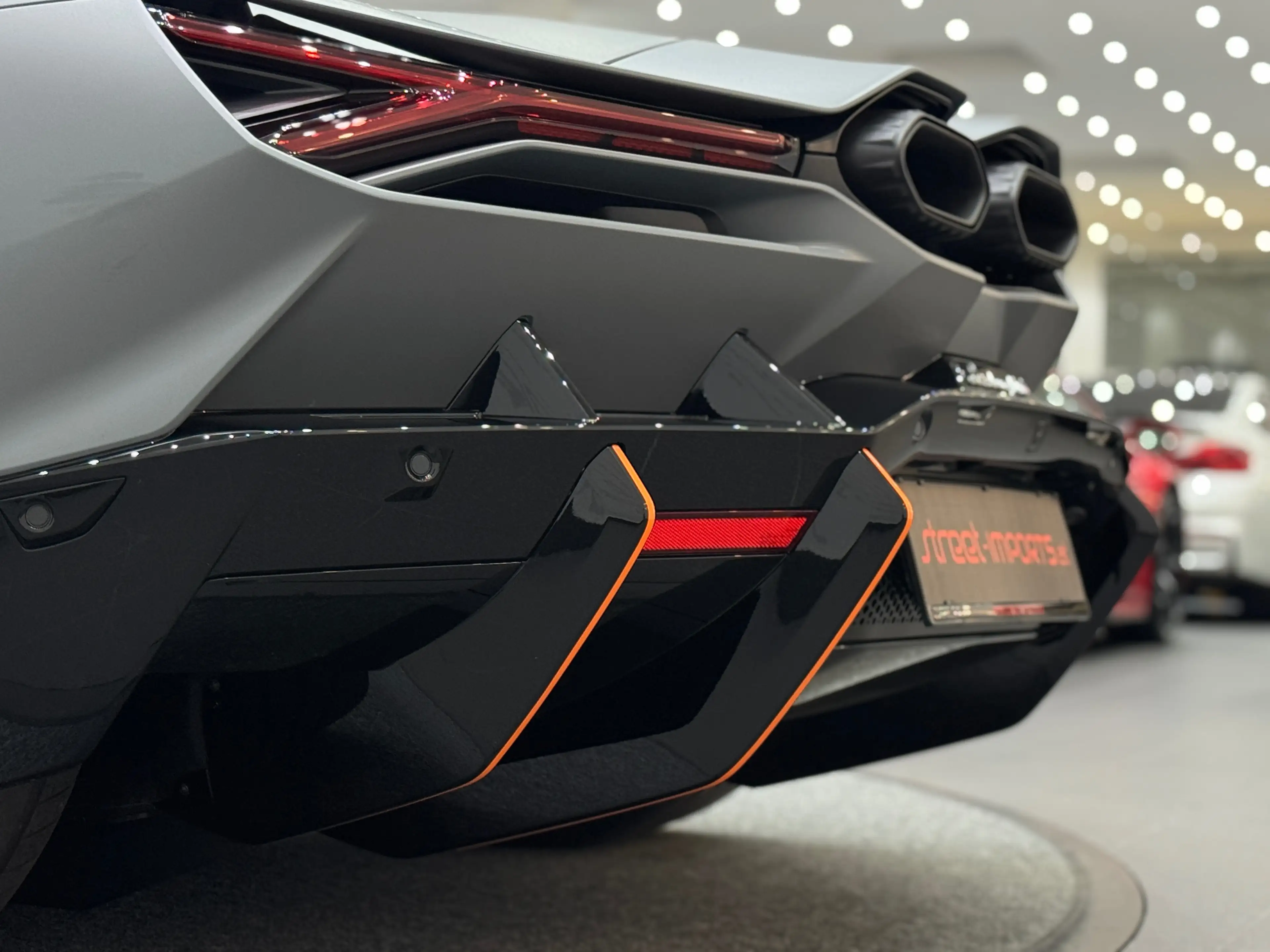 Lamborghini Revuelto Ö-Erstauslieferung — photo 13