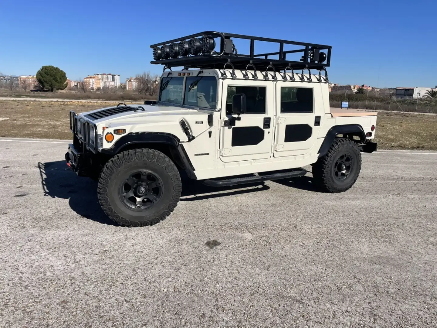 HUMMER H1 Hard Top White - 1