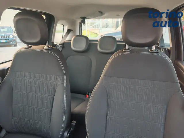Fiat Panda view 9