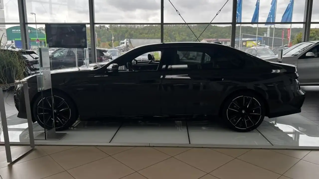 BMW 740 d xDrive M Sport Standhz/Massage/AHK/Sitzlüft 3