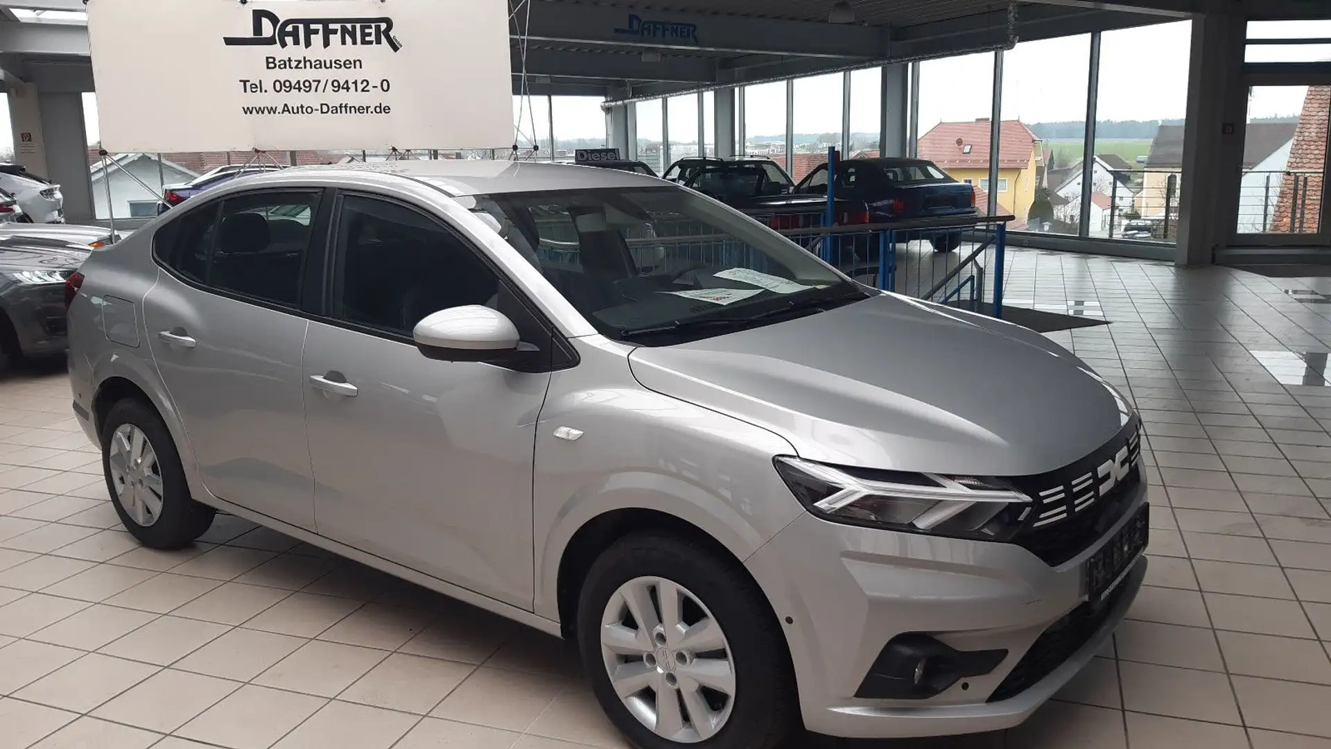 Dacia Logan / PDC / KLIMA / SOFORT VERFÜGBAR Plateado - 2