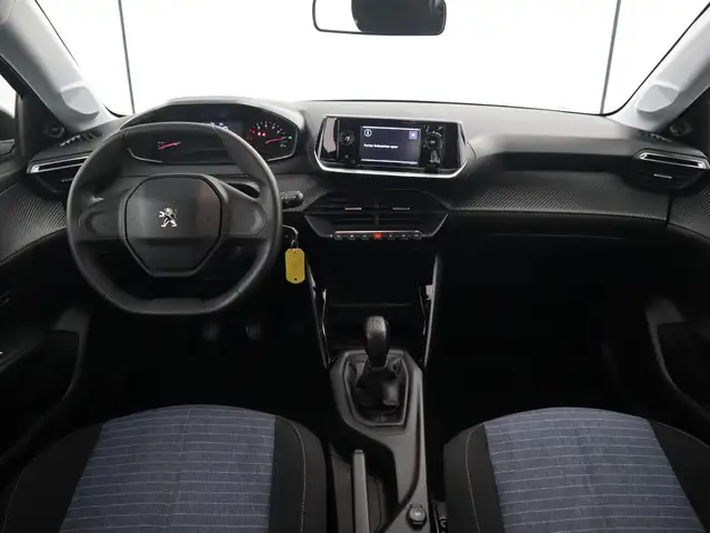 Peugeot 208 view 7