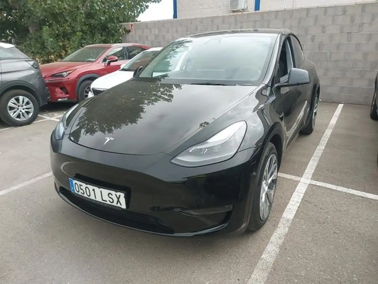 Tesla Model Y Gran Autonomía 4WD Negro - 1