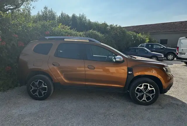 Dacia Duster view 6