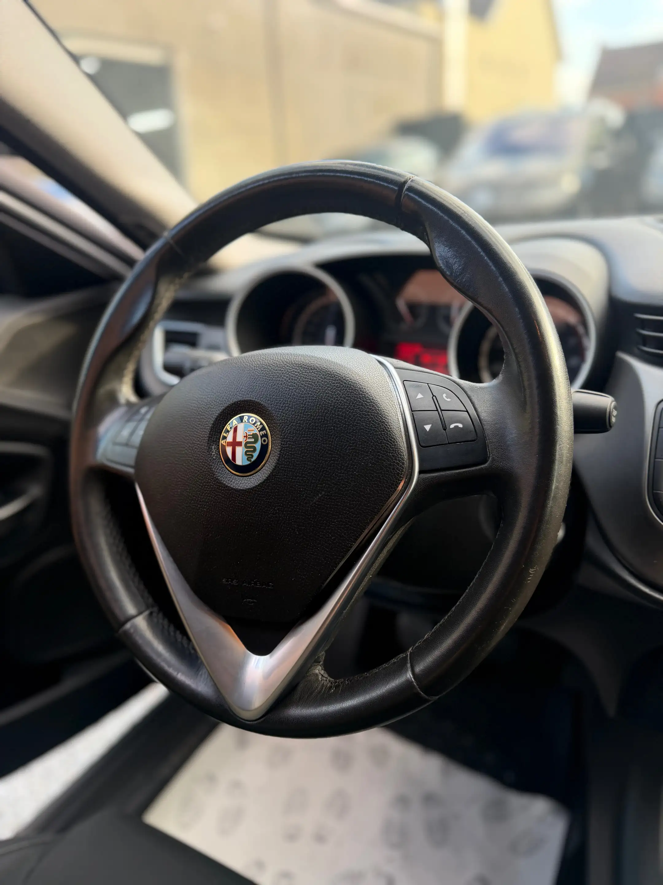 Alfa Romeo Giulietta Giulietta 1.4 TB Impression — photo 12